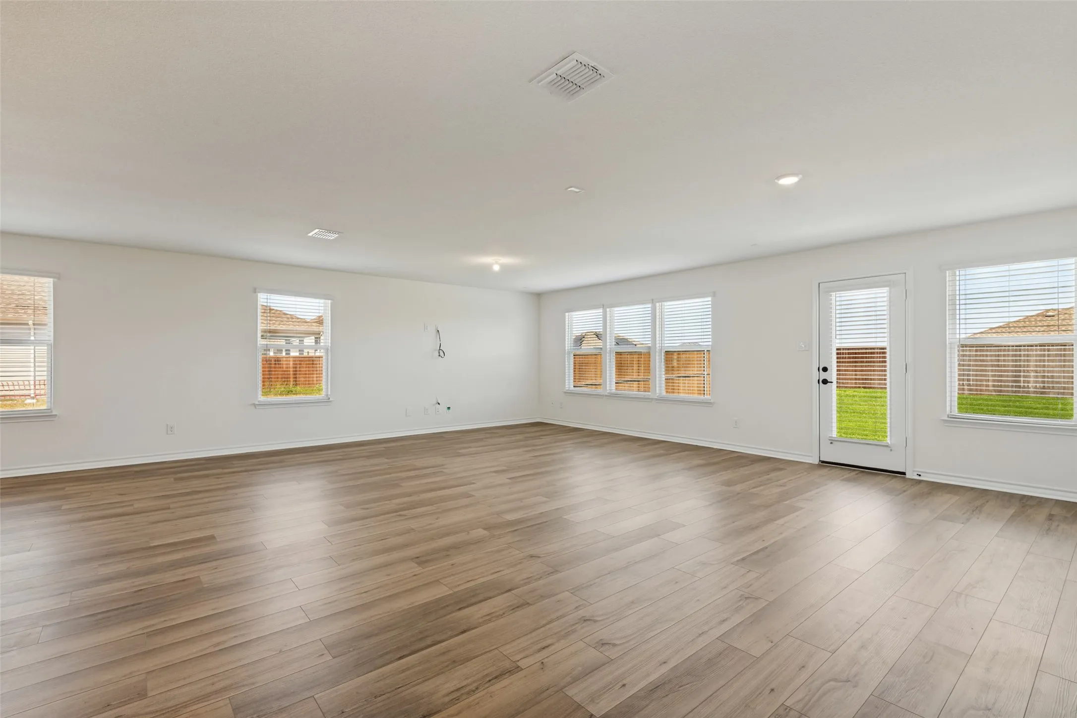 Single Family Residence For Sale in Dallas County , 1524 Shady Lane, Seagoville, Texas 75159, 3 Bedroom, 2 Bathroom, 2 Garage spaces, 2,091 Sqft, built in 2026, mls#21368717, Real Estate Agent in Seagoville, Homes For Sale in Dallas county, Homes For Sale in Seagoville, Realtor in Seagoville Texas, Real Estate Brokerage Independent Realty Texas, Luminita Cordes Realtor
