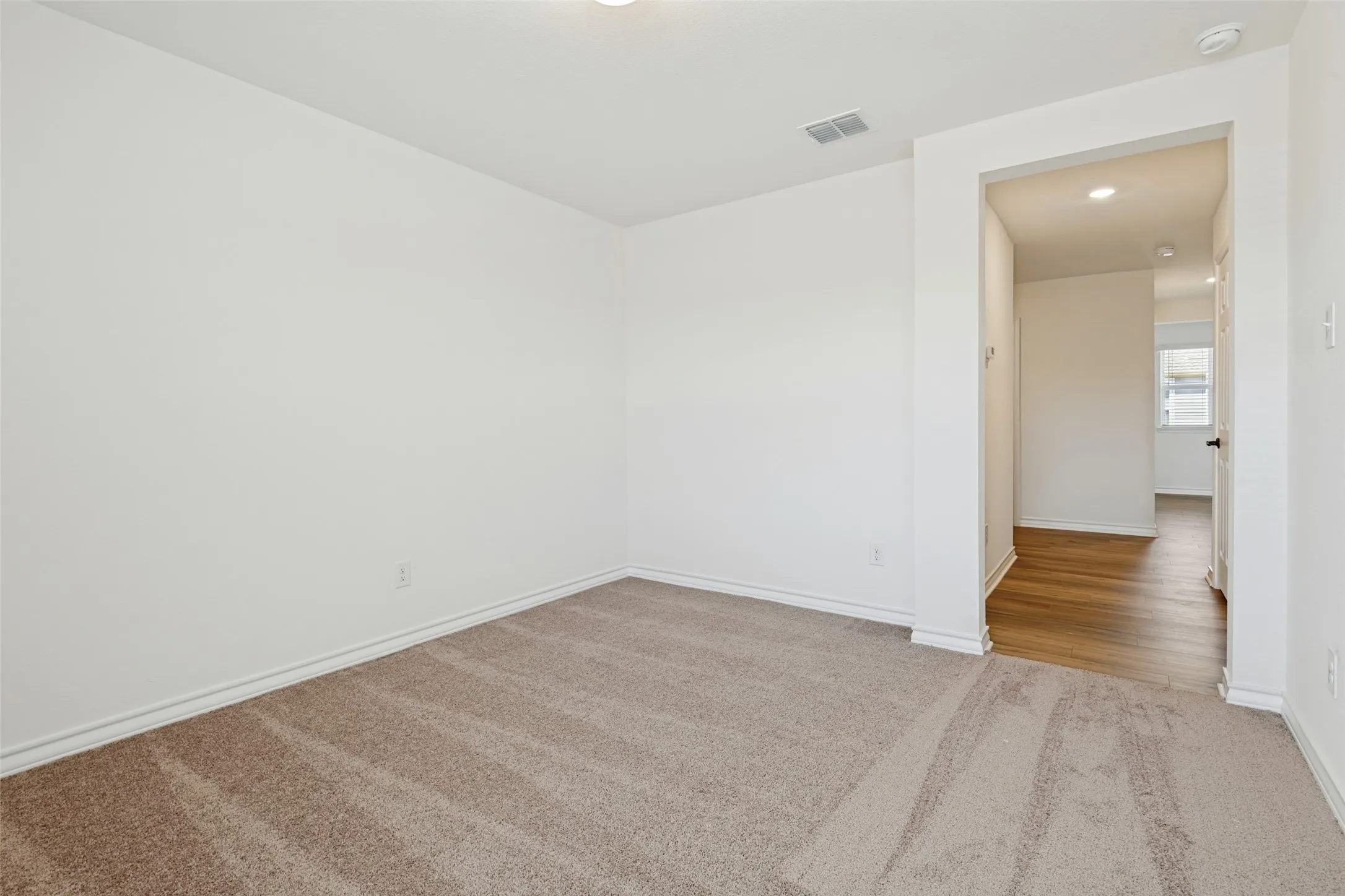 Single Family Residence For Sale in Dallas County , 1524 Shady Lane, Seagoville, Texas 75159, 3 Bedroom, 2 Bathroom, 2 Garage spaces, 2,091 Sqft, built in 2026, mls#21368717, Real Estate Agent in Seagoville, Homes For Sale in Dallas county, Homes For Sale in Seagoville, Realtor in Seagoville Texas, Real Estate Brokerage Independent Realty Texas, Luminita Cordes Realtor