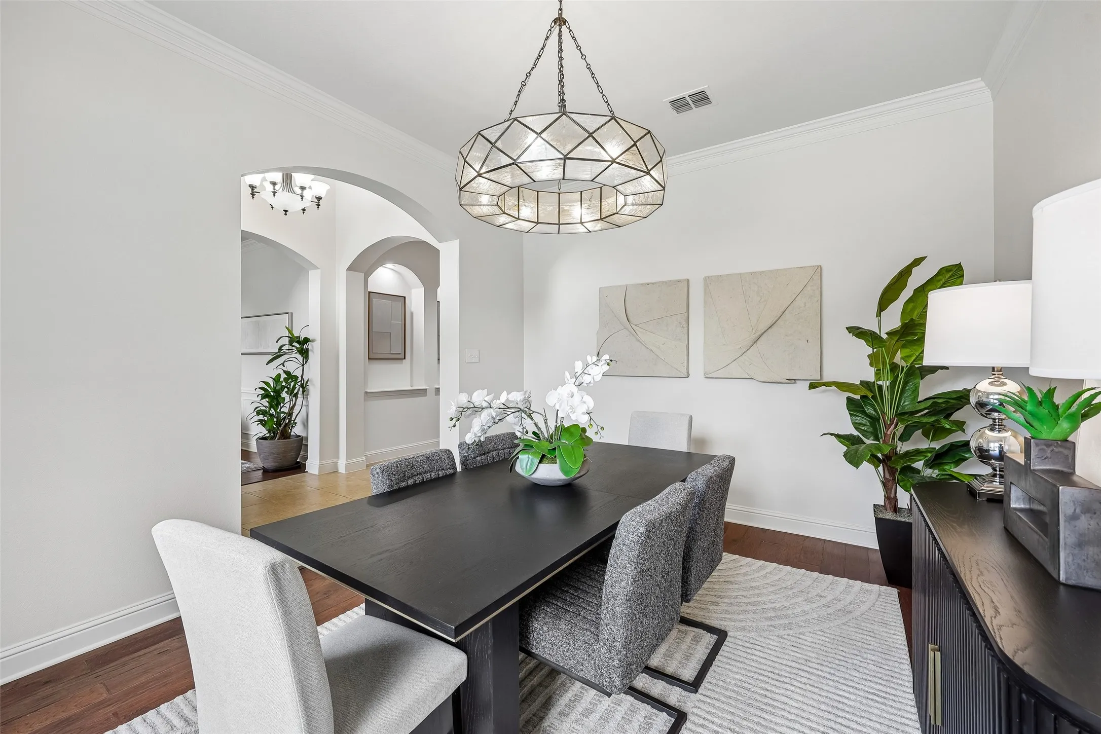Single Family Residence For Sale in Tarrant County , 224 Foxford Drive, Keller, Texas 76248, 4 Bedroom, 3 Bathroom, 2 Garage spaces, 3,109 Sqft, built in 2006, mls#21369126, Real Estate Agent in Keller, Homes For Sale in Tarrant county, Homes For Sale in Keller, Realtor in Keller Texas, Real Estate Brokerage Independent Realty Texas, Luminita Cordes Realtor
