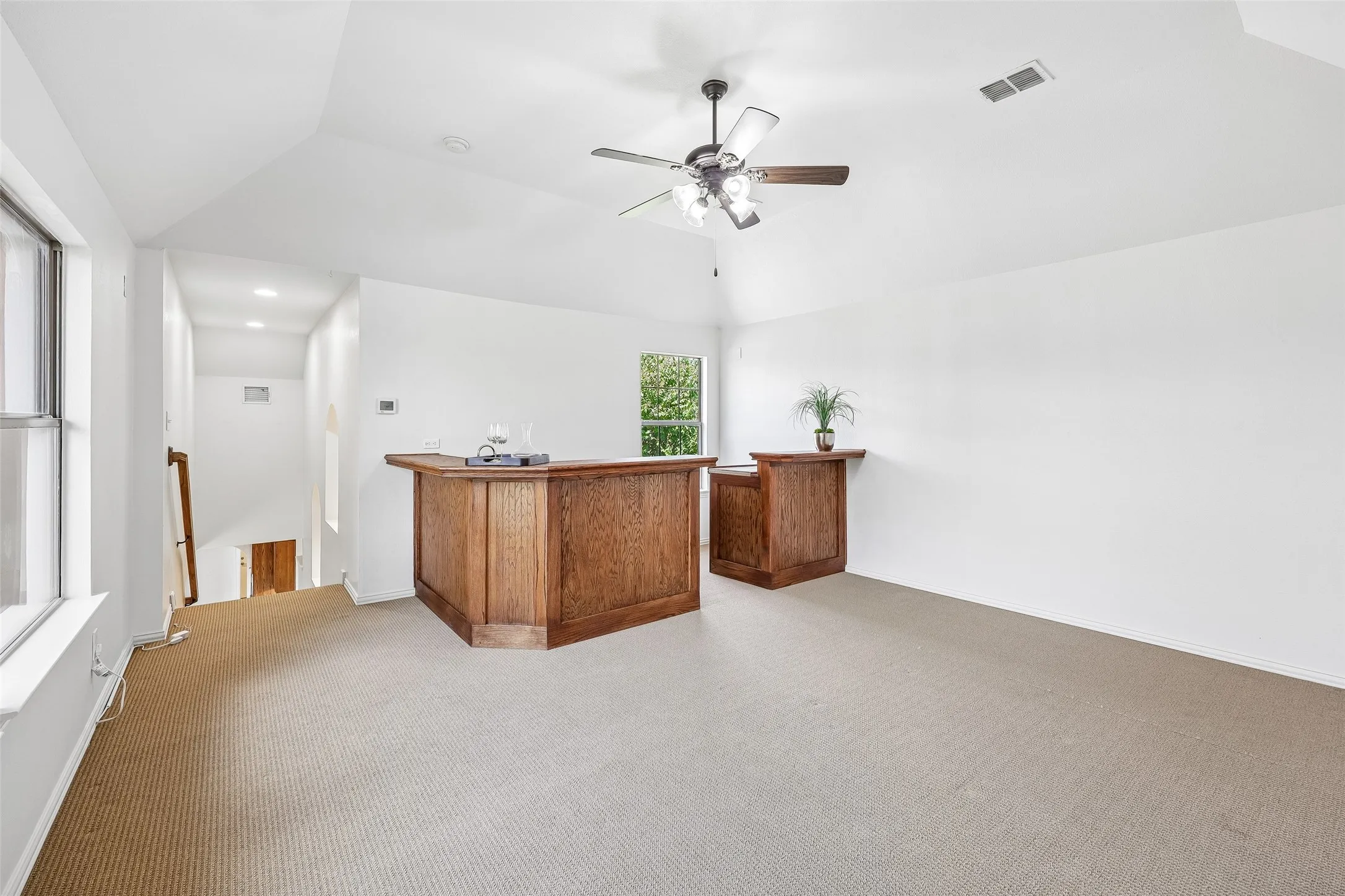 Single Family Residence For Sale in Tarrant County , 224 Foxford Drive, Keller, Texas 76248, 4 Bedroom, 3 Bathroom, 2 Garage spaces, 3,109 Sqft, built in 2006, mls#21369126, Real Estate Agent in Keller, Homes For Sale in Tarrant county, Homes For Sale in Keller, Realtor in Keller Texas, Real Estate Brokerage Independent Realty Texas, Luminita Cordes Realtor