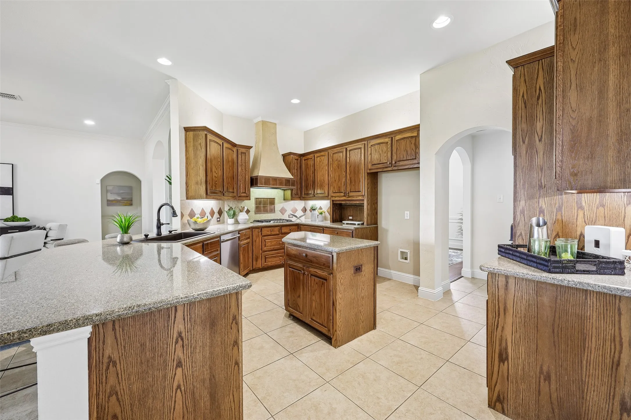 Single Family Residence For Sale in Tarrant County , 224 Foxford Drive, Keller, Texas 76248, 4 Bedroom, 3 Bathroom, 2 Garage spaces, 3,109 Sqft, built in 2006, mls#21369126, Real Estate Agent in Keller, Homes For Sale in Tarrant county, Homes For Sale in Keller, Realtor in Keller Texas, Real Estate Brokerage Independent Realty Texas, Luminita Cordes Realtor