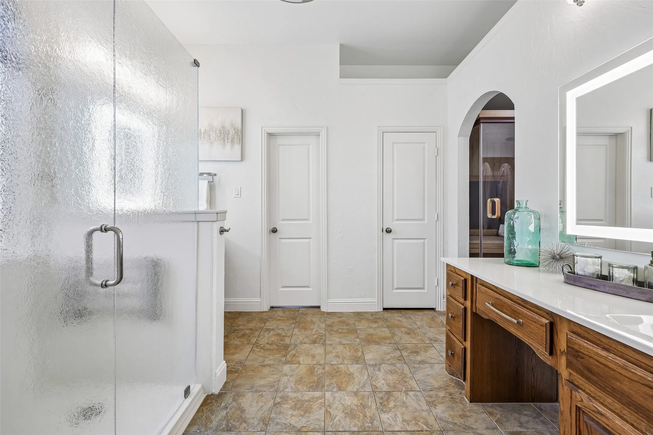 Single Family Residence For Sale in Tarrant County , 224 Foxford Drive, Keller, Texas 76248, 4 Bedroom, 3 Bathroom, 2 Garage spaces, 3,109 Sqft, built in 2006, mls#21369126, Real Estate Agent in Keller, Homes For Sale in Tarrant county, Homes For Sale in Keller, Realtor in Keller Texas, Real Estate Brokerage Independent Realty Texas, Luminita Cordes Realtor