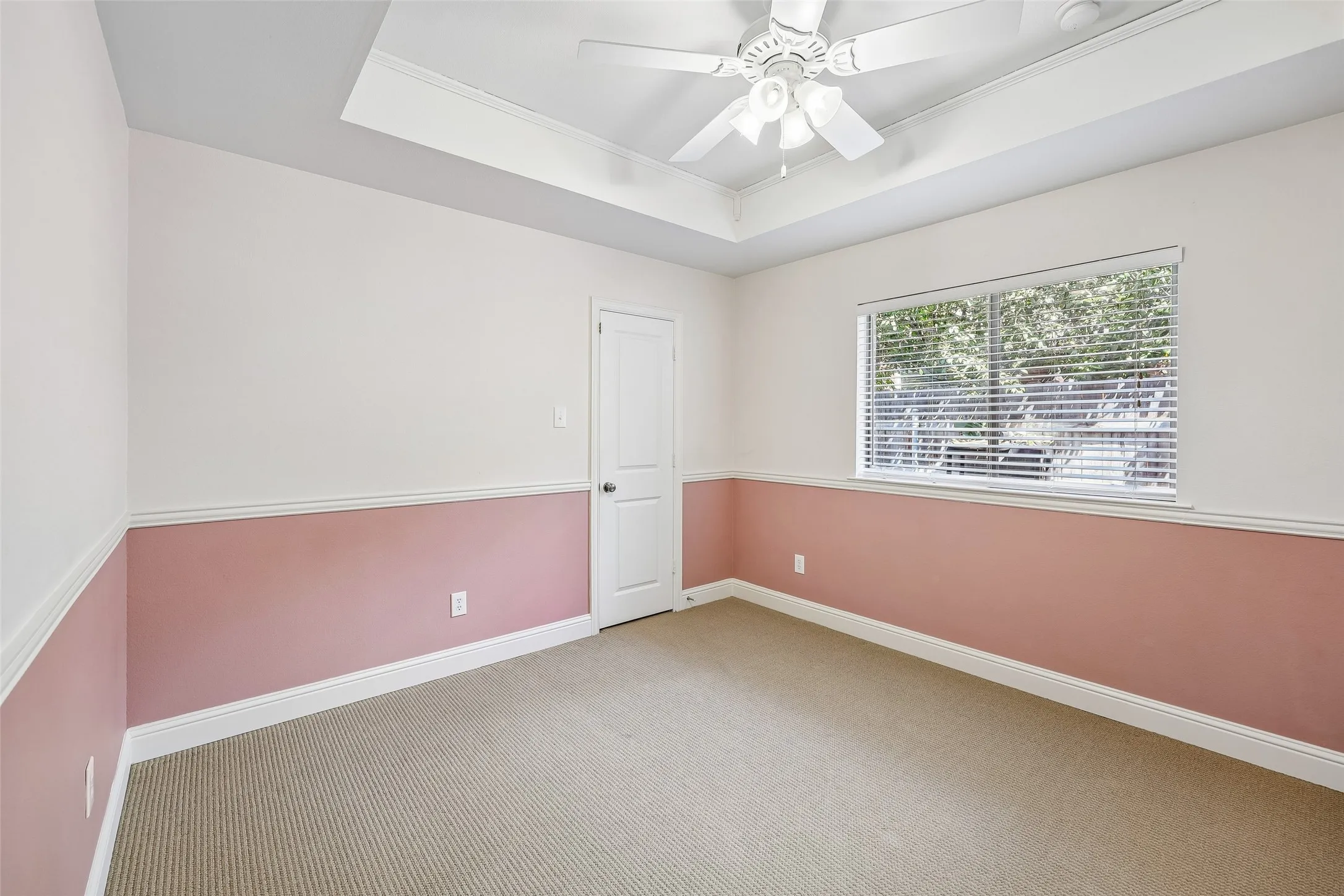 Single Family Residence For Sale in Tarrant County , 224 Foxford Drive, Keller, Texas 76248, 4 Bedroom, 3 Bathroom, 2 Garage spaces, 3,109 Sqft, built in 2006, mls#21369126, Real Estate Agent in Keller, Homes For Sale in Tarrant county, Homes For Sale in Keller, Realtor in Keller Texas, Real Estate Brokerage Independent Realty Texas, Luminita Cordes Realtor