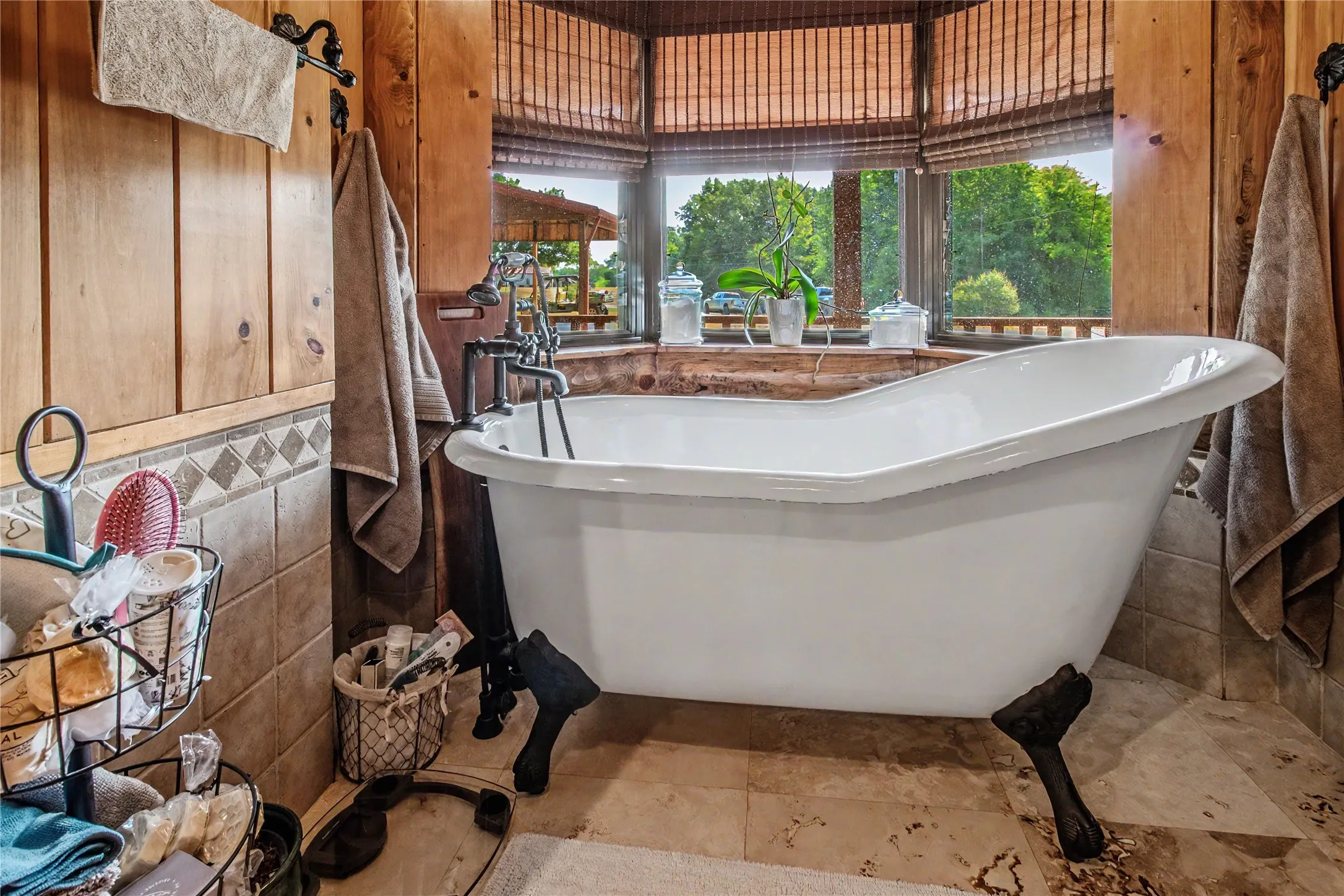 Ranch For Sale in Hopkins County , 230 COUNTY ROAD 2434, Sulphur Springs, Texas 75482, 0, 0, Garage spaces, 0 Sqft, built in 2011, mls#21368443, Real Estate Agent in Sulphur Springs, Homes For Sale in Hopkins county, Homes For Sale in Sulphur Springs, Realtor in Sulphur Springs Texas, Real Estate Brokerage Independent Realty Texas, Luminita Cordes Realtor