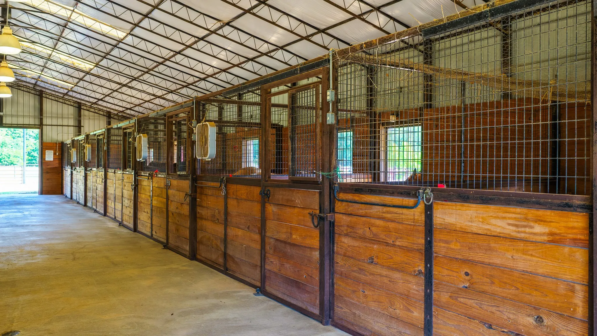 Ranch For Sale in Hopkins County , 230 COUNTY ROAD 2434, Sulphur Springs, Texas 75482, 0, 0, Garage spaces, 0 Sqft, built in 2011, mls#21368443, Real Estate Agent in Sulphur Springs, Homes For Sale in Hopkins county, Homes For Sale in Sulphur Springs, Realtor in Sulphur Springs Texas, Real Estate Brokerage Independent Realty Texas, Luminita Cordes Realtor