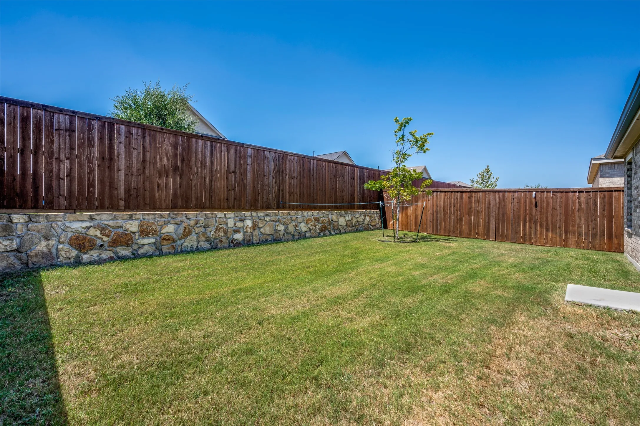 Single Family Residence For Rent in Denton County , 3420 Harper Street, Little Elm, Texas 75068, 3 Bedroom, 2 Bathroom, 2 Garage spaces, 1,470 Sqft, built in 2023, mls#21359637, Real Estate Agent in Little Elm, Homes For Rent in Denton county, Homes For Rent in Little Elm, Realtor in Little Elm Texas, Real Estate Brokerage Independent Realty Texas, Luminita Cordes Realtor