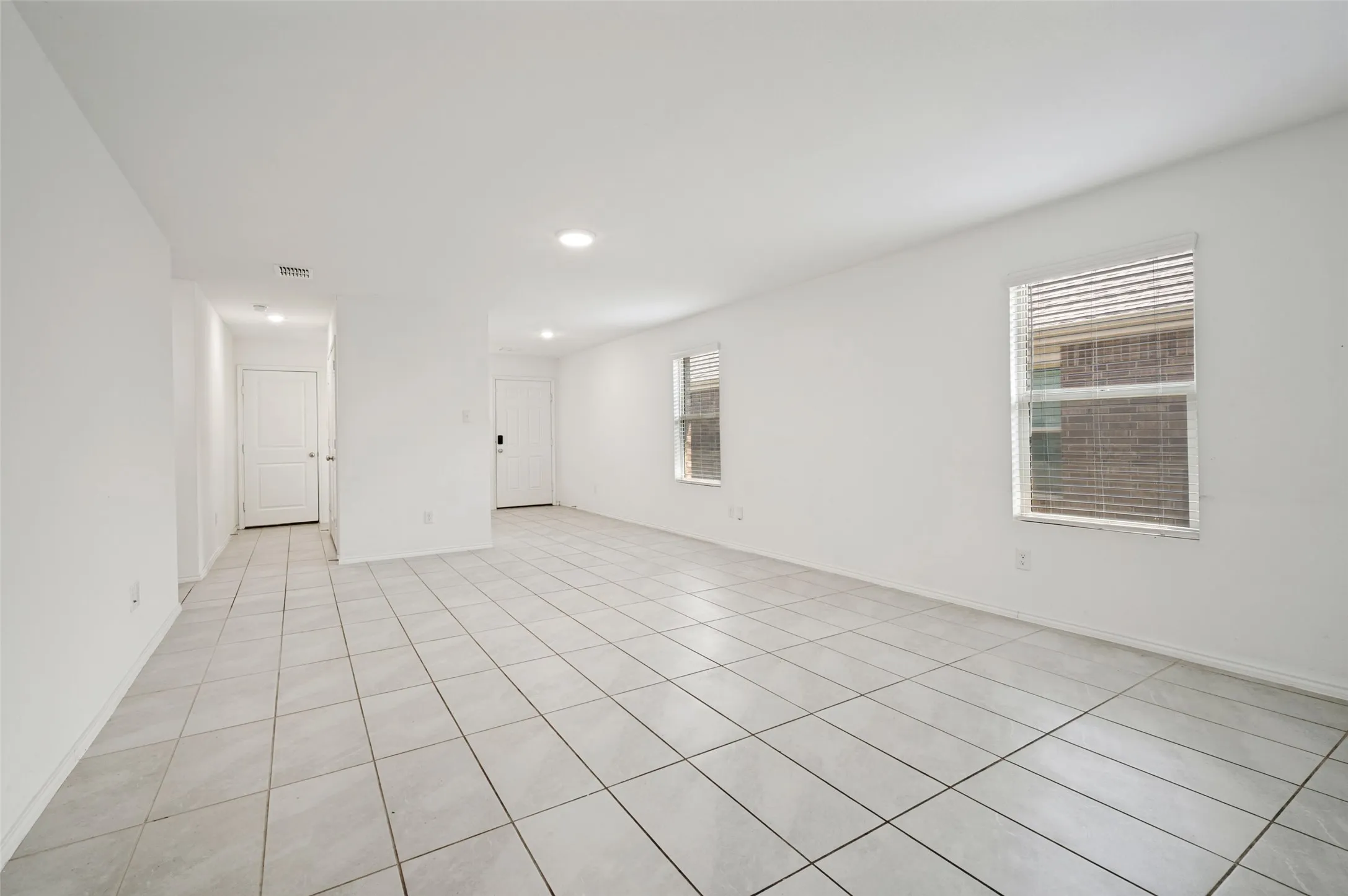 Single Family Residence For Rent in Denton County , 3420 Harper Street, Little Elm, Texas 75068, 3 Bedroom, 2 Bathroom, 2 Garage spaces, 1,470 Sqft, built in 2023, mls#21359637, Real Estate Agent in Little Elm, Homes For Rent in Denton county, Homes For Rent in Little Elm, Realtor in Little Elm Texas, Real Estate Brokerage Independent Realty Texas, Luminita Cordes Realtor