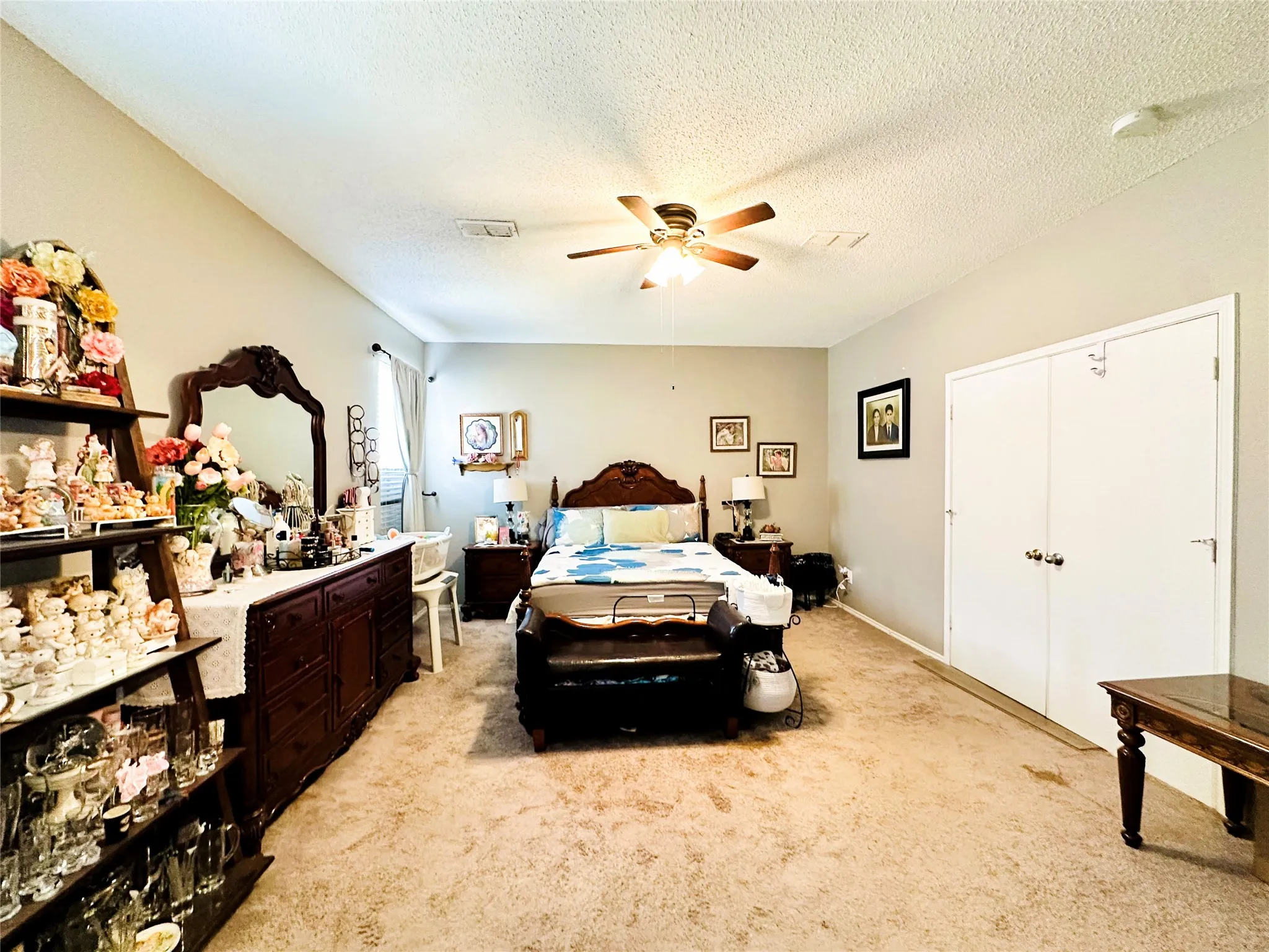 Single Family Residence For Sale in Tarrant County , 4813 Madyson Ridge Drive, Fort Worth, Texas 76133, 4 Bedroom, 3 Bathroom, 2 Garage spaces, 2,702 Sqft, built in 2002, mls#21369143, Real Estate Agent in Fort Worth, Homes For Sale in Tarrant county, Homes For Sale in Fort Worth, Realtor in Fort Worth Texas, Real Estate Brokerage Independent Realty Texas, Luminita Cordes Realtor