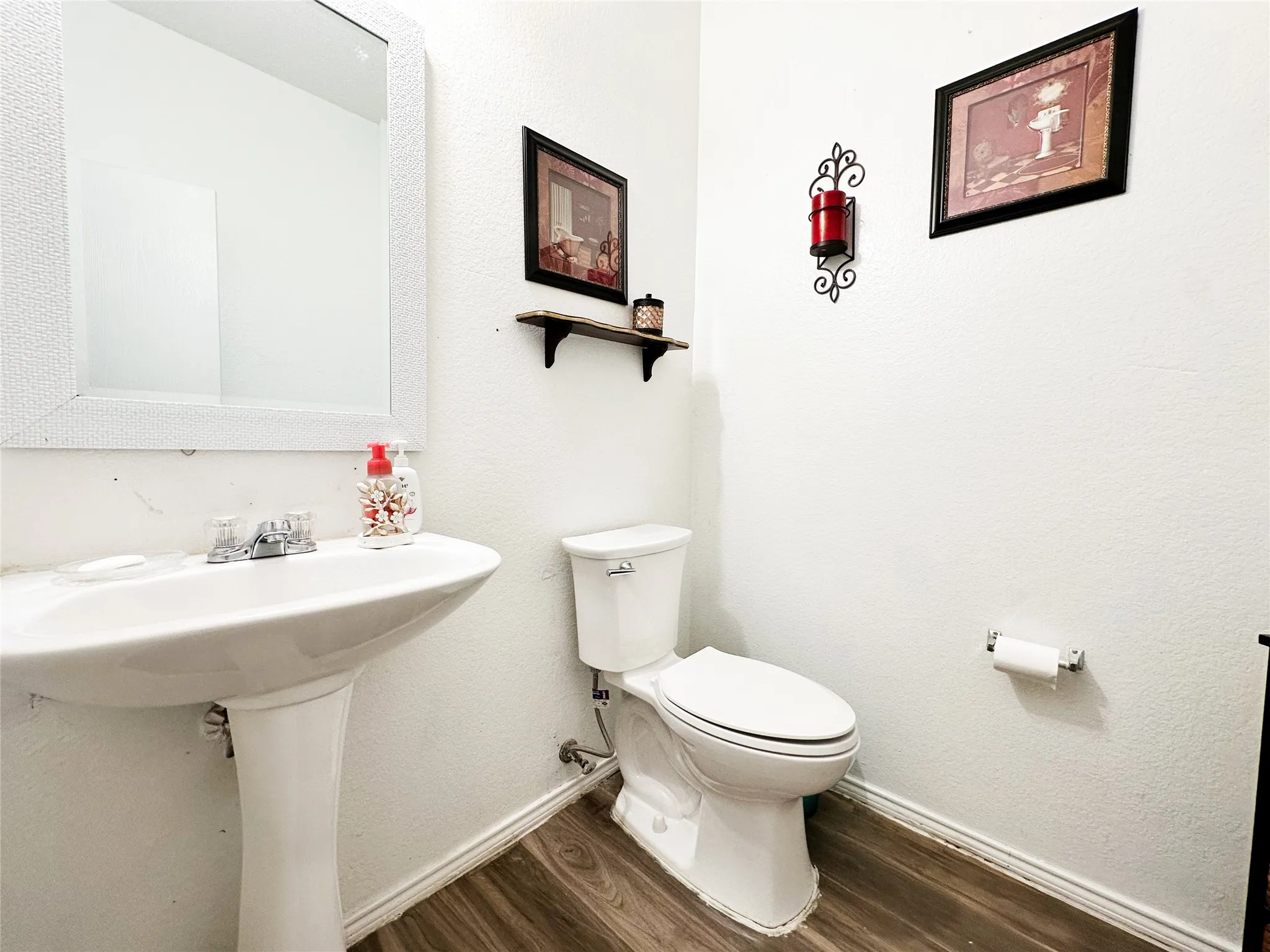 Single Family Residence For Sale in Tarrant County , 4813 Madyson Ridge Drive, Fort Worth, Texas 76133, 4 Bedroom, 3 Bathroom, 2 Garage spaces, 2,702 Sqft, built in 2002, mls#21369143, Real Estate Agent in Fort Worth, Homes For Sale in Tarrant county, Homes For Sale in Fort Worth, Realtor in Fort Worth Texas, Real Estate Brokerage Independent Realty Texas, Luminita Cordes Realtor