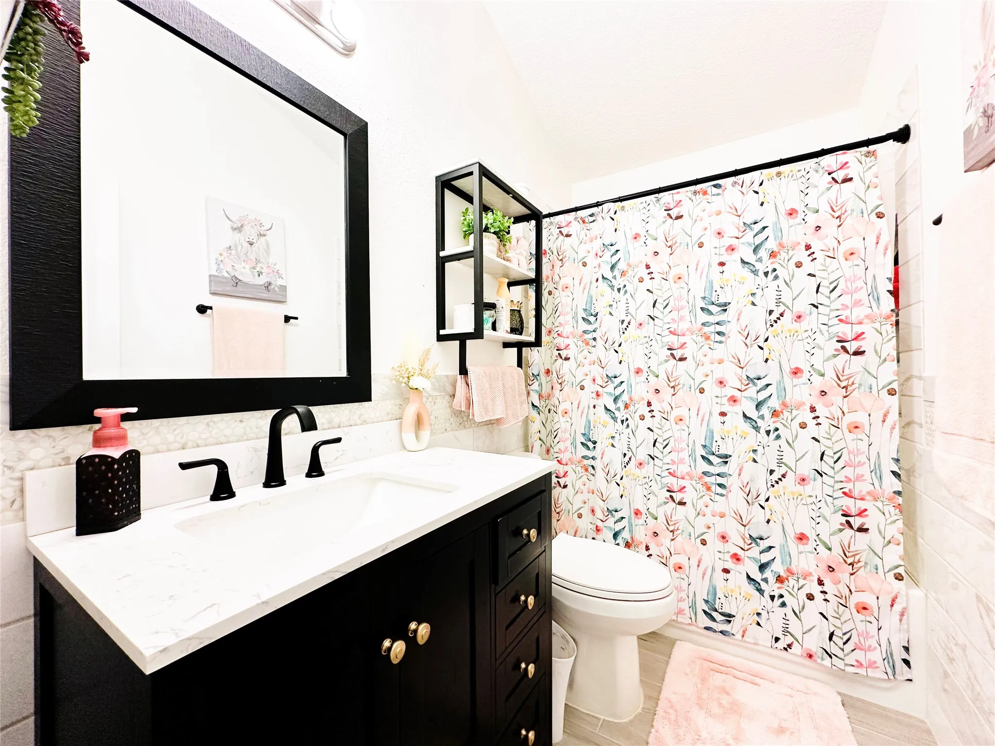 Single Family Residence For Sale in Tarrant County , 4813 Madyson Ridge Drive, Fort Worth, Texas 76133, 4 Bedroom, 3 Bathroom, 2 Garage spaces, 2,702 Sqft, built in 2002, mls#21369143, Real Estate Agent in Fort Worth, Homes For Sale in Tarrant county, Homes For Sale in Fort Worth, Realtor in Fort Worth Texas, Real Estate Brokerage Independent Realty Texas, Luminita Cordes Realtor