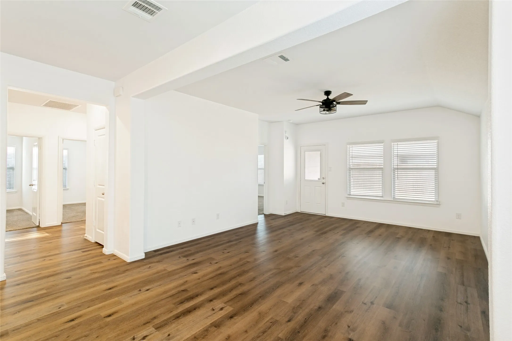 Single Family Residence For Sale in Tarrant County , 4716 Feltleaf Avenue, Fort Worth, Texas 76036, 3 Bedroom, 2 Bathroom, Garage spaces, 1,686 Sqft, built in 2019, mls#21368852, Real Estate Agent in Fort Worth, Homes For Sale in Tarrant county, Homes For Sale in Fort Worth, Realtor in Fort Worth Texas, Real Estate Brokerage Independent Realty Texas, Luminita Cordes Realtor