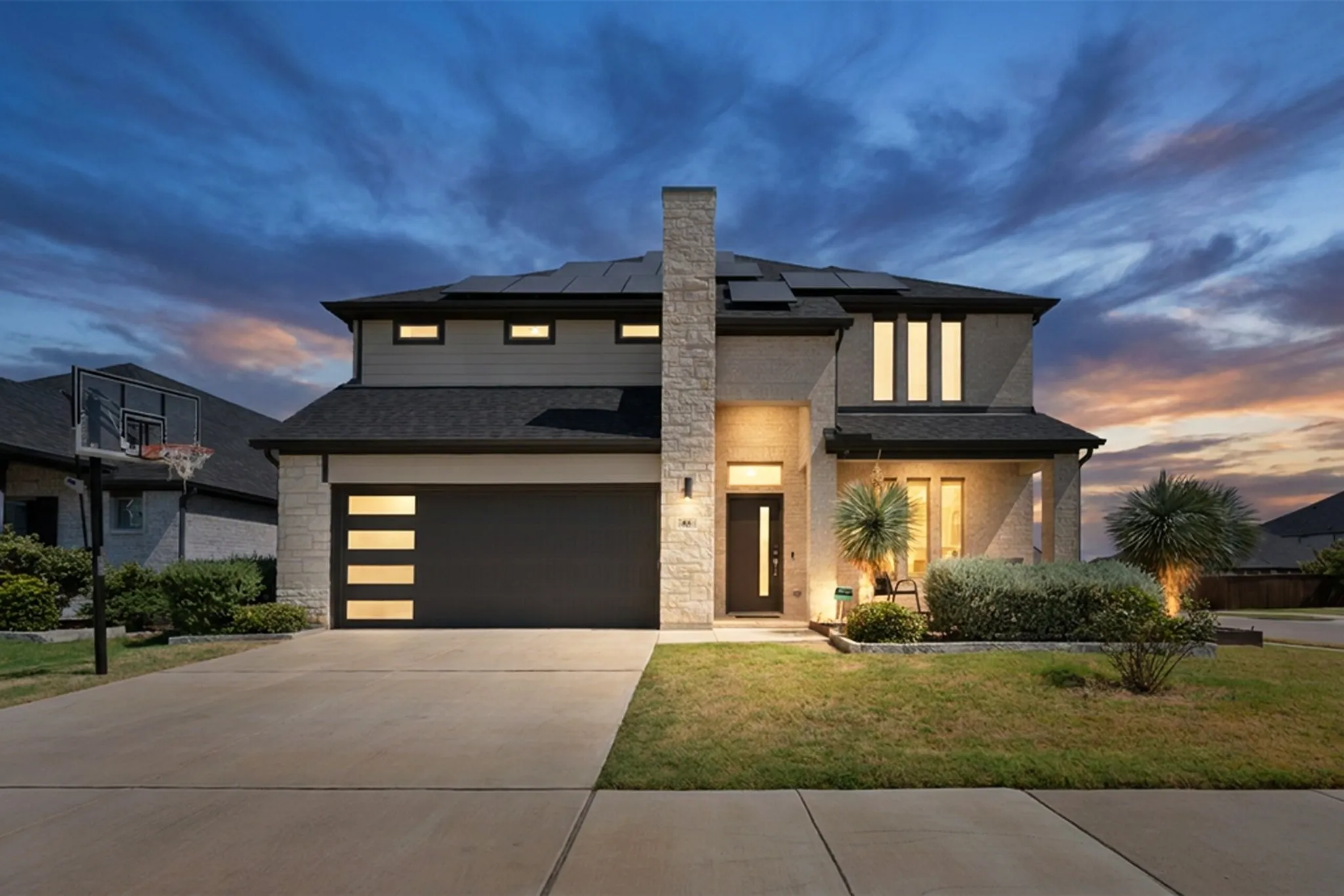 Single Family Residence For Sale in Ellis County , 161 Camp Fire Drive, Waxahachie, Texas 75165, 5 Bedroom, 4 Bathroom, 2 Garage spaces, 3,672 Sqft, built in 2020, mls#21367233, Real Estate Agent in Waxahachie, Homes For Sale in Ellis county, Homes For Sale in Waxahachie, Realtor in Waxahachie Texas, Real Estate Brokerage Independent Realty Texas, Luminita Cordes Realtor