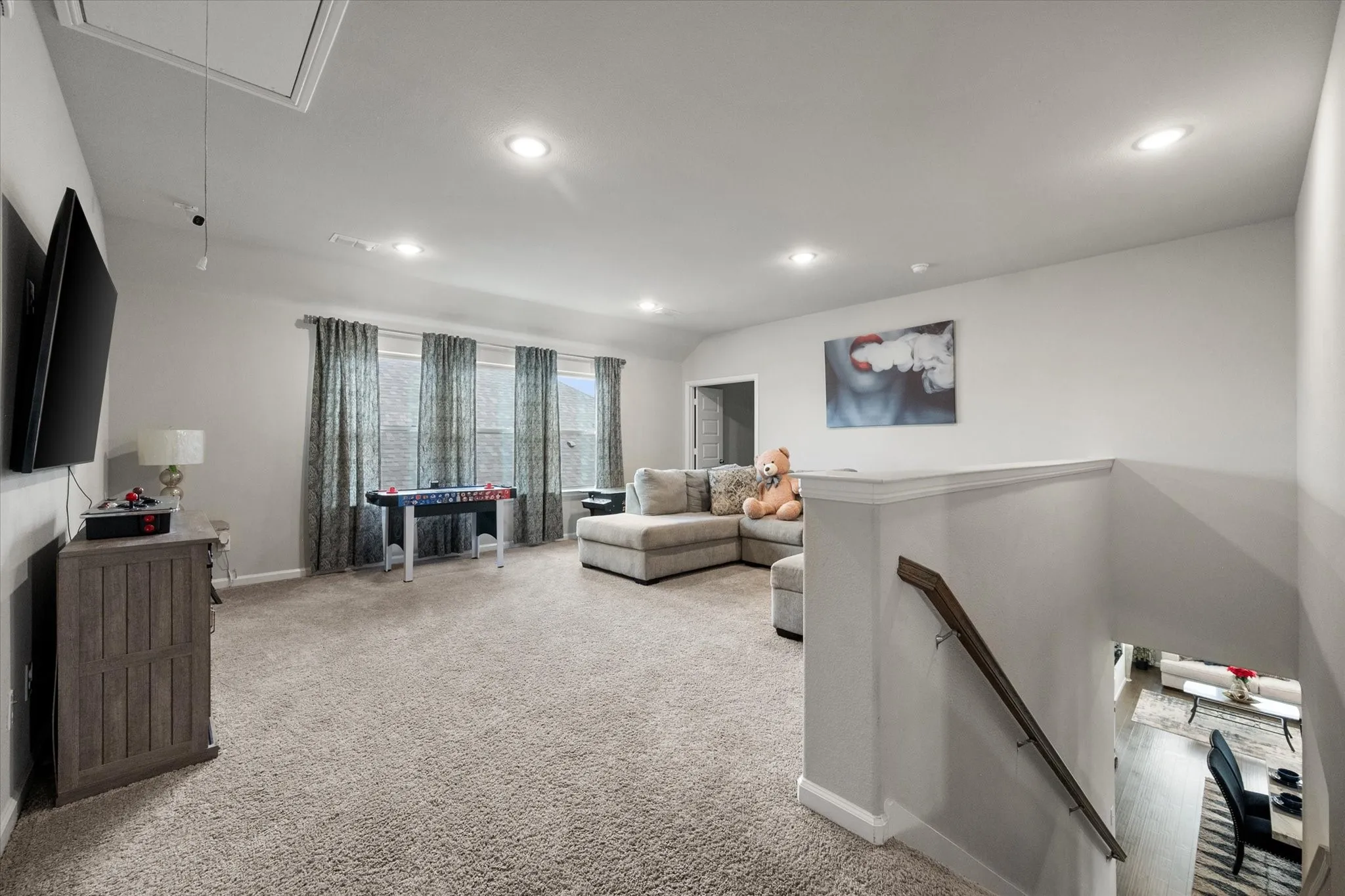 Single Family Residence For Sale in Ellis County , 161 Camp Fire Drive, Waxahachie, Texas 75165, 5 Bedroom, 4 Bathroom, 2 Garage spaces, 3,672 Sqft, built in 2020, mls#21367233, Real Estate Agent in Waxahachie, Homes For Sale in Ellis county, Homes For Sale in Waxahachie, Realtor in Waxahachie Texas, Real Estate Brokerage Independent Realty Texas, Luminita Cordes Realtor