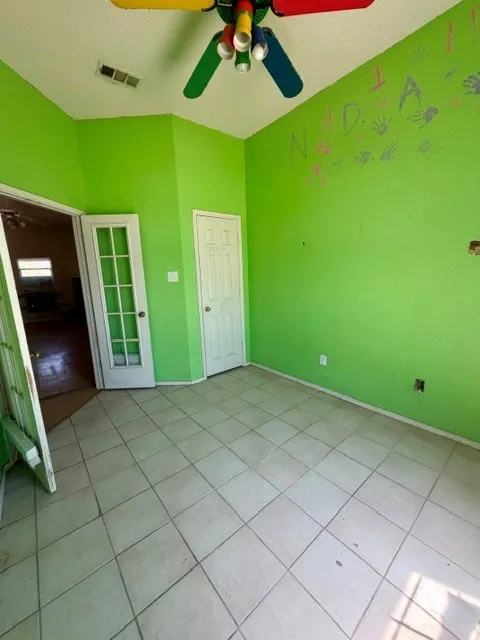 Bedroom or Office