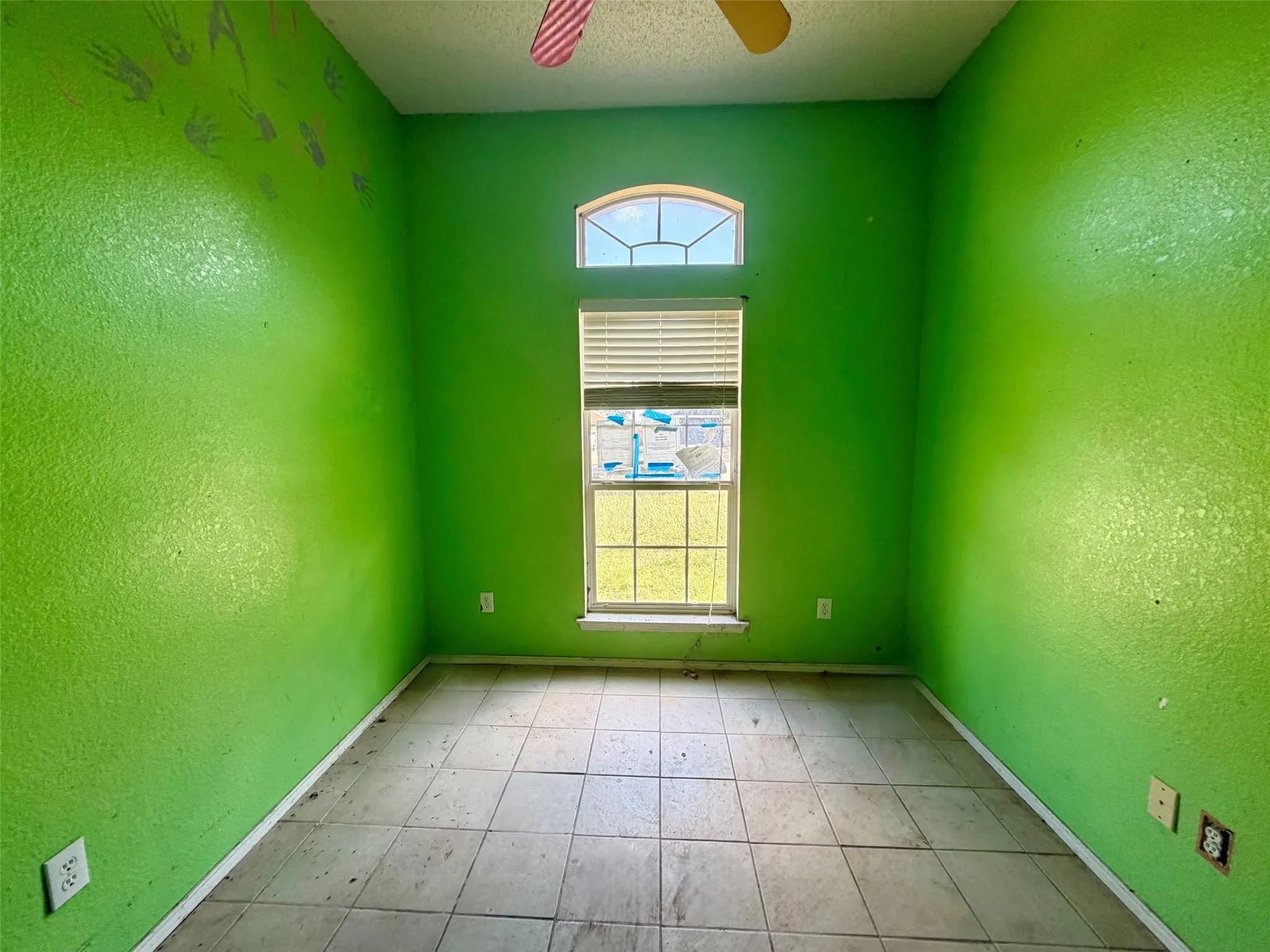 Bedroom or Office