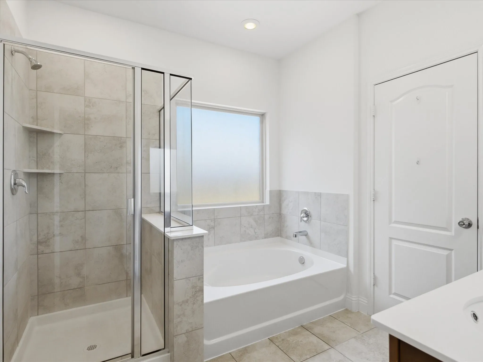 Single Family Residence For Rent in Tarrant County , 10236 Fox Springs Drive, Fort Worth, Texas 76131, 4 Bedroom, 2 Bathroom, 2 Garage spaces, 1,840 Sqft, built in 2019, mls#21369153, Real Estate Agent in Fort Worth, Homes For Rent in Tarrant county, Homes For Rent in Fort Worth, Realtor in Fort Worth Texas, Real Estate Brokerage Independent Realty Texas, Luminita Cordes Realtor