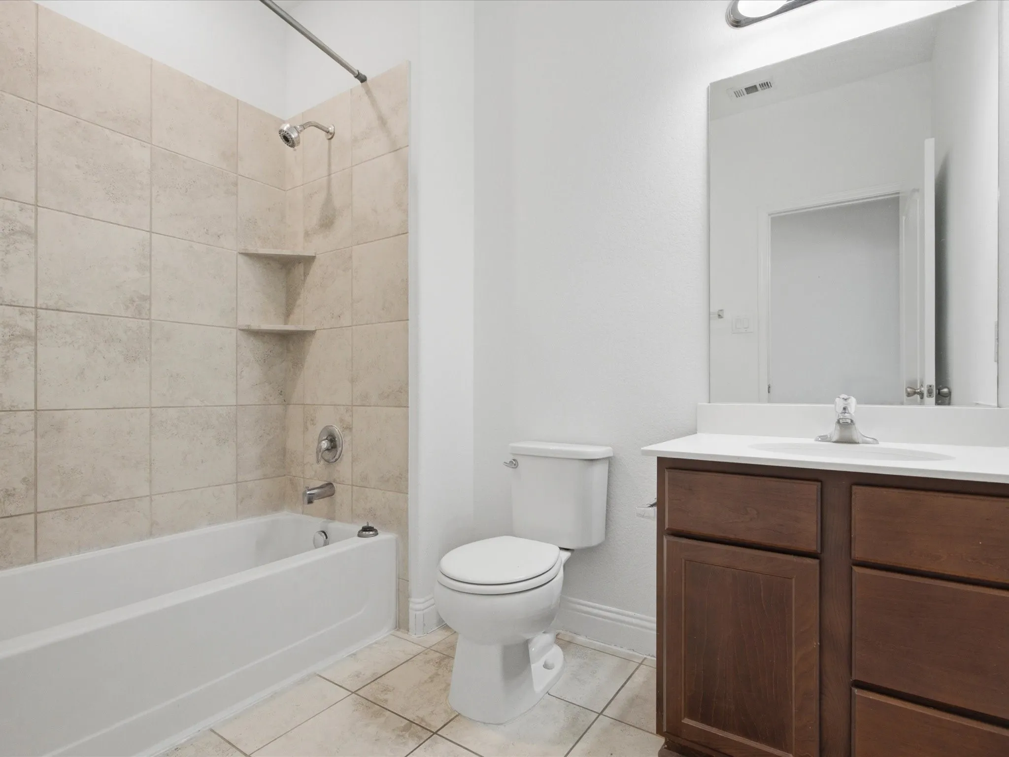 Single Family Residence For Rent in Tarrant County , 10236 Fox Springs Drive, Fort Worth, Texas 76131, 4 Bedroom, 2 Bathroom, 2 Garage spaces, 1,840 Sqft, built in 2019, mls#21369153, Real Estate Agent in Fort Worth, Homes For Rent in Tarrant county, Homes For Rent in Fort Worth, Realtor in Fort Worth Texas, Real Estate Brokerage Independent Realty Texas, Luminita Cordes Realtor