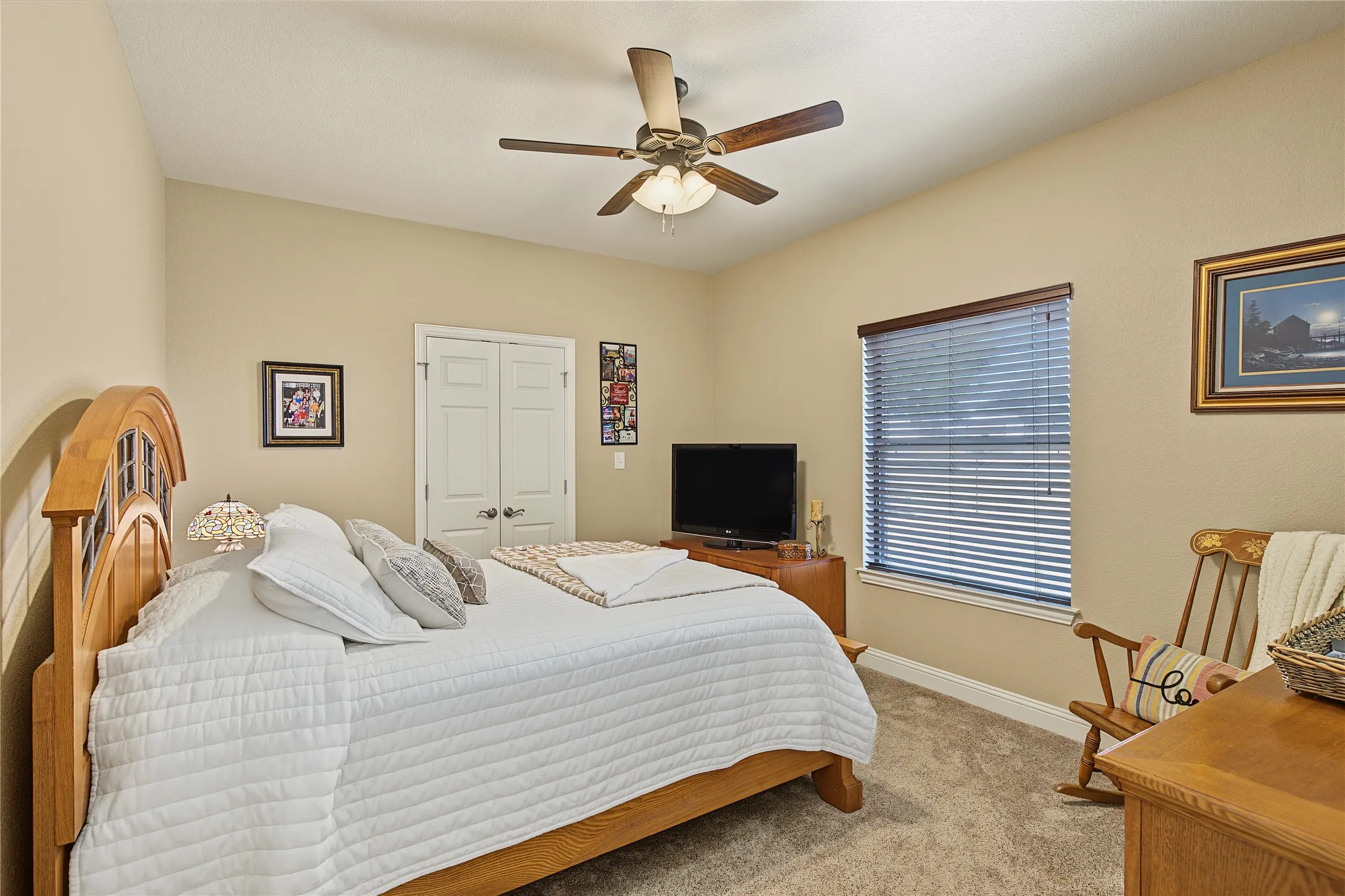 Single Family Residence For Sale in Wise County , 448 County Road 3690, Boyd, Texas 76023, 4 Bedroom, 3 Bathroom, 4 Garage spaces, 2,519 Sqft, built in 2017, mls#21367772, Real Estate Agent in Boyd, Homes For Sale in Wise county, Homes For Sale in Boyd, Realtor in Boyd Texas, Real Estate Brokerage Independent Realty Texas, Luminita Cordes Realtor