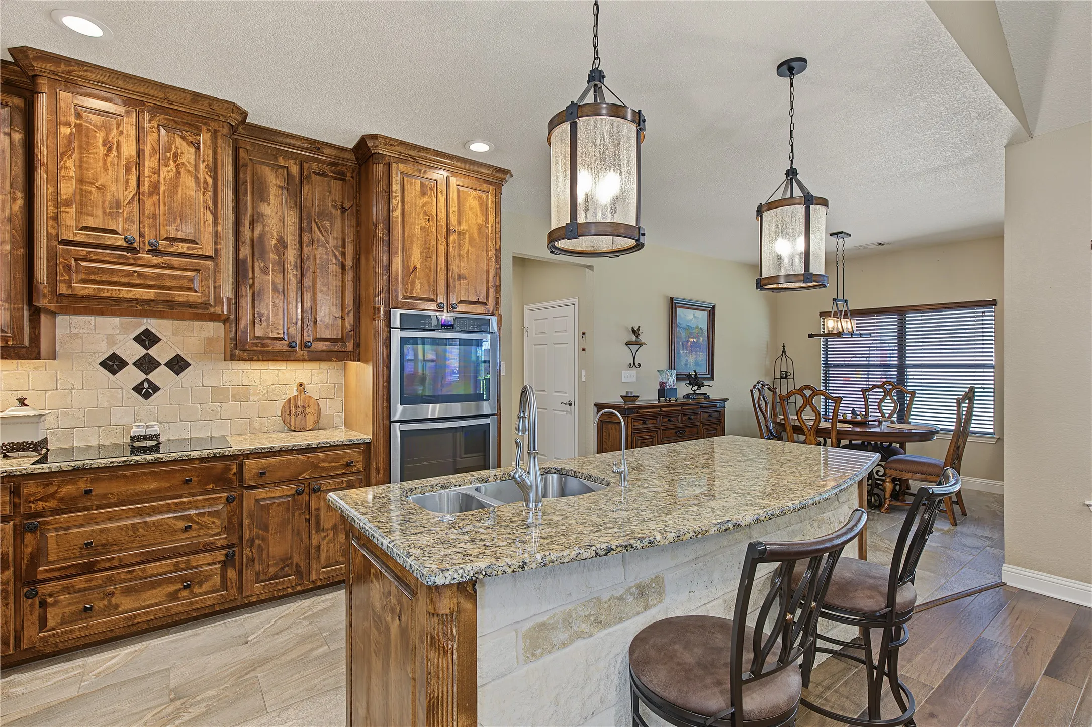 Single Family Residence For Sale in Wise County , 448 County Road 3690, Boyd, Texas 76023, 4 Bedroom, 3 Bathroom, 4 Garage spaces, 2,519 Sqft, built in 2017, mls#21367772, Real Estate Agent in Boyd, Homes For Sale in Wise county, Homes For Sale in Boyd, Realtor in Boyd Texas, Real Estate Brokerage Independent Realty Texas, Luminita Cordes Realtor