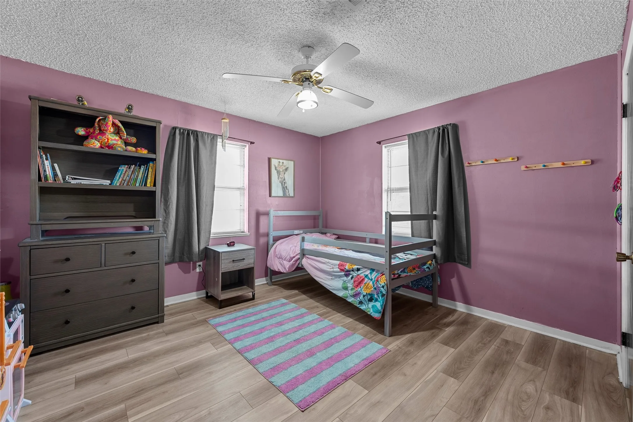 Single Family Residence For Sale in Hill County , 405 FM 308, Mount Calm, Texas 76673, 3 Bedroom, 2 Bathroom, 2 Garage spaces, 1,765 Sqft, built in 1973, mls#21364663, Real Estate Agent in Mount Calm, Homes For Sale in Hill county, Homes For Sale in Mount Calm, Realtor in Mount Calm Texas, Real Estate Brokerage Independent Realty Texas, Luminita Cordes Realtor
