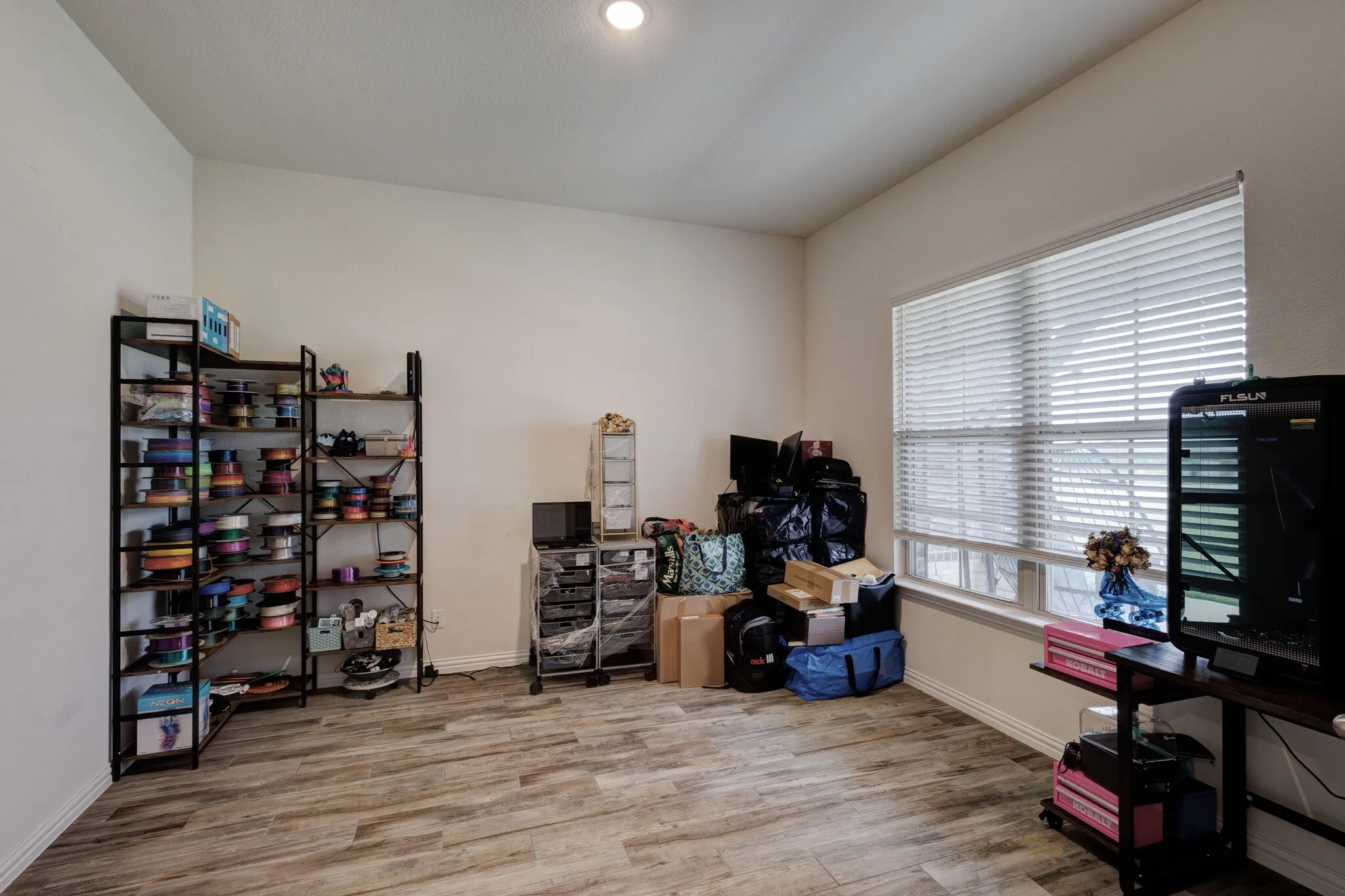 Single Family Residence For Sale in Denton County , 7604 Midway Ridge Trail, Ponder, Texas 76259, 4 Bedroom, 3 Bathroom, 3 Garage spaces, 2,832 Sqft, built in 2021, mls#21369176, Real Estate Agent in Ponder, Homes For Sale in Denton county, Homes For Sale in Ponder, Realtor in Ponder Texas, Real Estate Brokerage Independent Realty Texas, Luminita Cordes Realtor