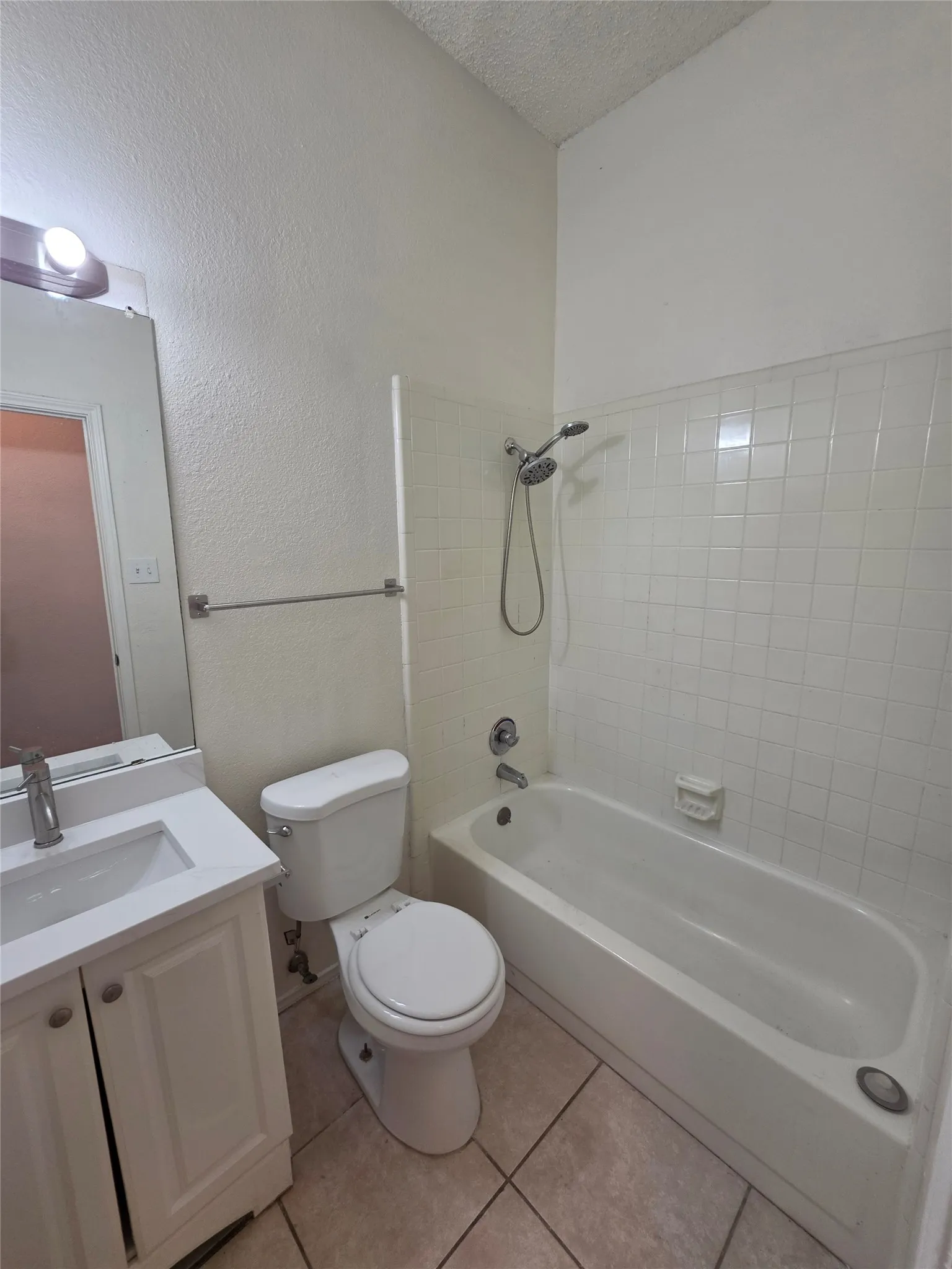 Single Family Residence For Rent in Dallas County , 1105 Rosewood Lane, Lancaster, Texas 75146, 3 Bedroom, 2 Bathroom, 2 Garage spaces, 1,402 Sqft, built in 1989, mls#21369188, Real Estate Agent in Lancaster, Homes For Rent in Dallas county, Homes For Rent in Lancaster, Realtor in Lancaster Texas, Real Estate Brokerage Independent Realty Texas, Luminita Cordes Realtor