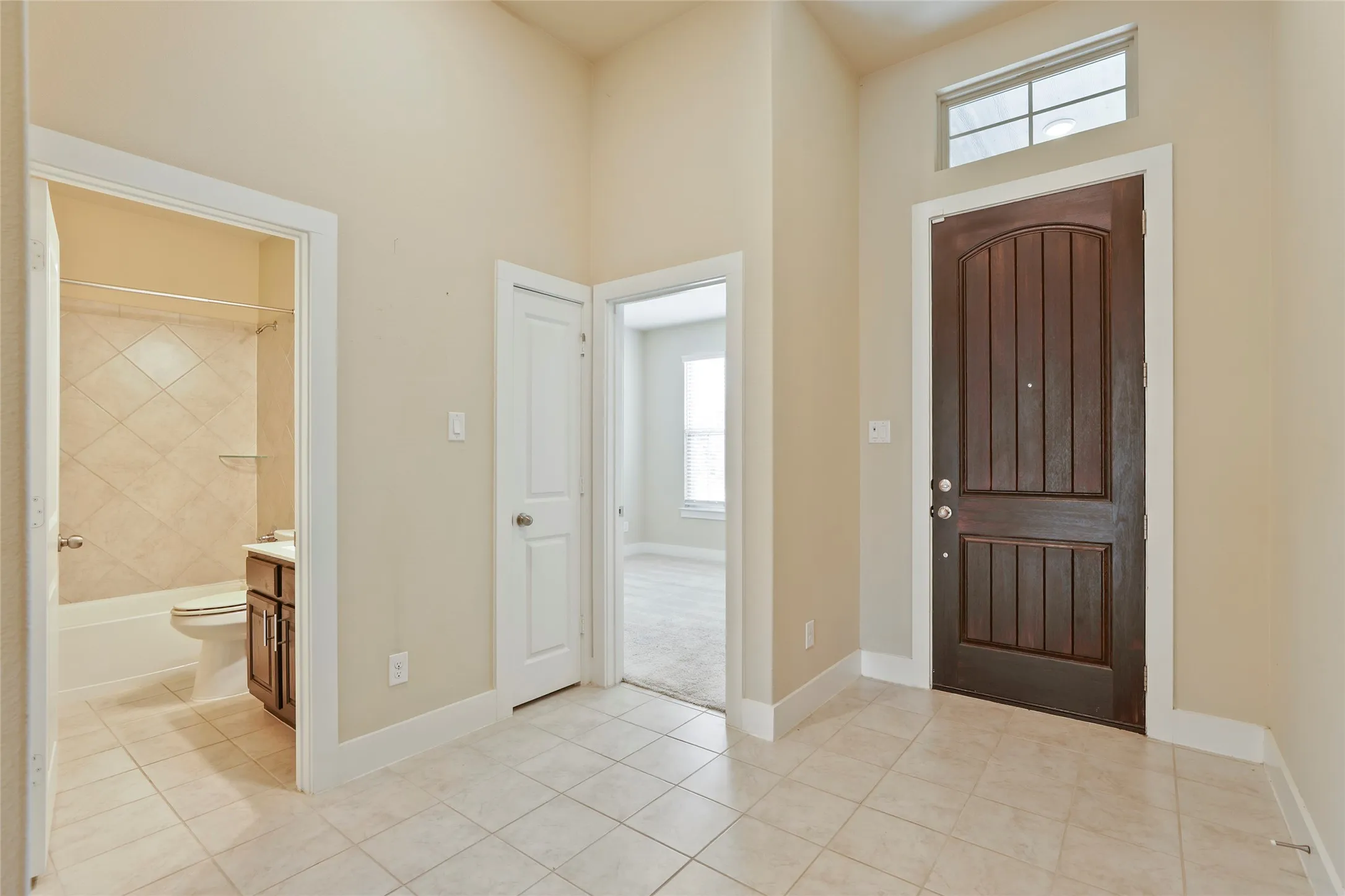 Single Family Residence For Sale in Kaufman County , 1865 Arbor Drive, Forney, Texas 75126, 3 Bedroom, 2 Bathroom, Garage spaces, 2,096 Sqft, built in 2020, mls#21368208, Real Estate Agent in Forney, Homes For Sale in Kaufman county, Homes For Sale in Forney, Realtor in Forney Texas, Real Estate Brokerage Independent Realty Texas, Luminita Cordes Realtor