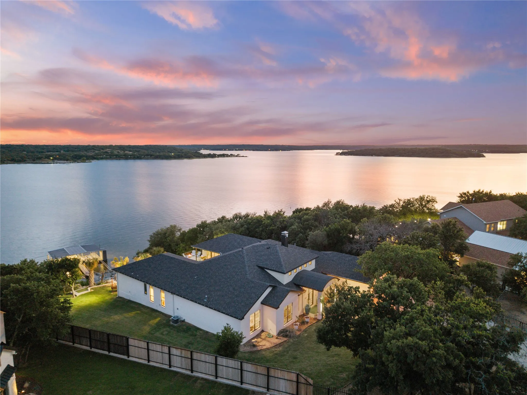Single Family Residence For Sale in Brown County , 582 Oak Point Drive, May, Texas 76857, 5 Bedroom, 5 Bathroom, 2 Garage spaces, 4,445 Sqft, built in 2022, mls#21369193, Real Estate Agent in May, Homes For Sale in Brown county, Homes For Sale in May, Realtor in May Texas, Real Estate Brokerage Independent Realty Texas, Luminita Cordes Realtor