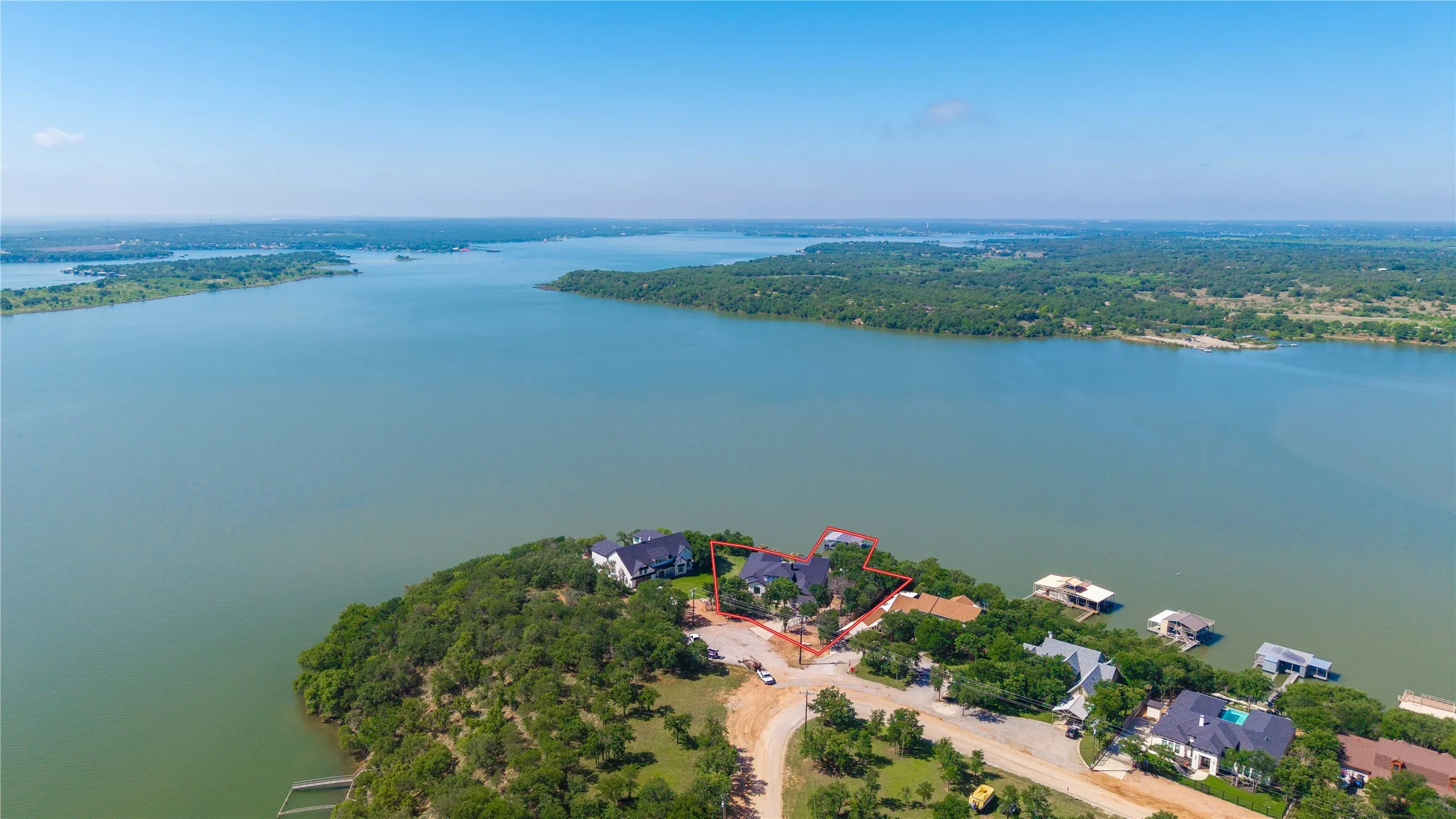 Single Family Residence For Sale in Brown County , 582 Oak Point Drive, May, Texas 76857, 5 Bedroom, 5 Bathroom, 2 Garage spaces, 4,445 Sqft, built in 2022, mls#21369193, Real Estate Agent in May, Homes For Sale in Brown county, Homes For Sale in May, Realtor in May Texas, Real Estate Brokerage Independent Realty Texas, Luminita Cordes Realtor