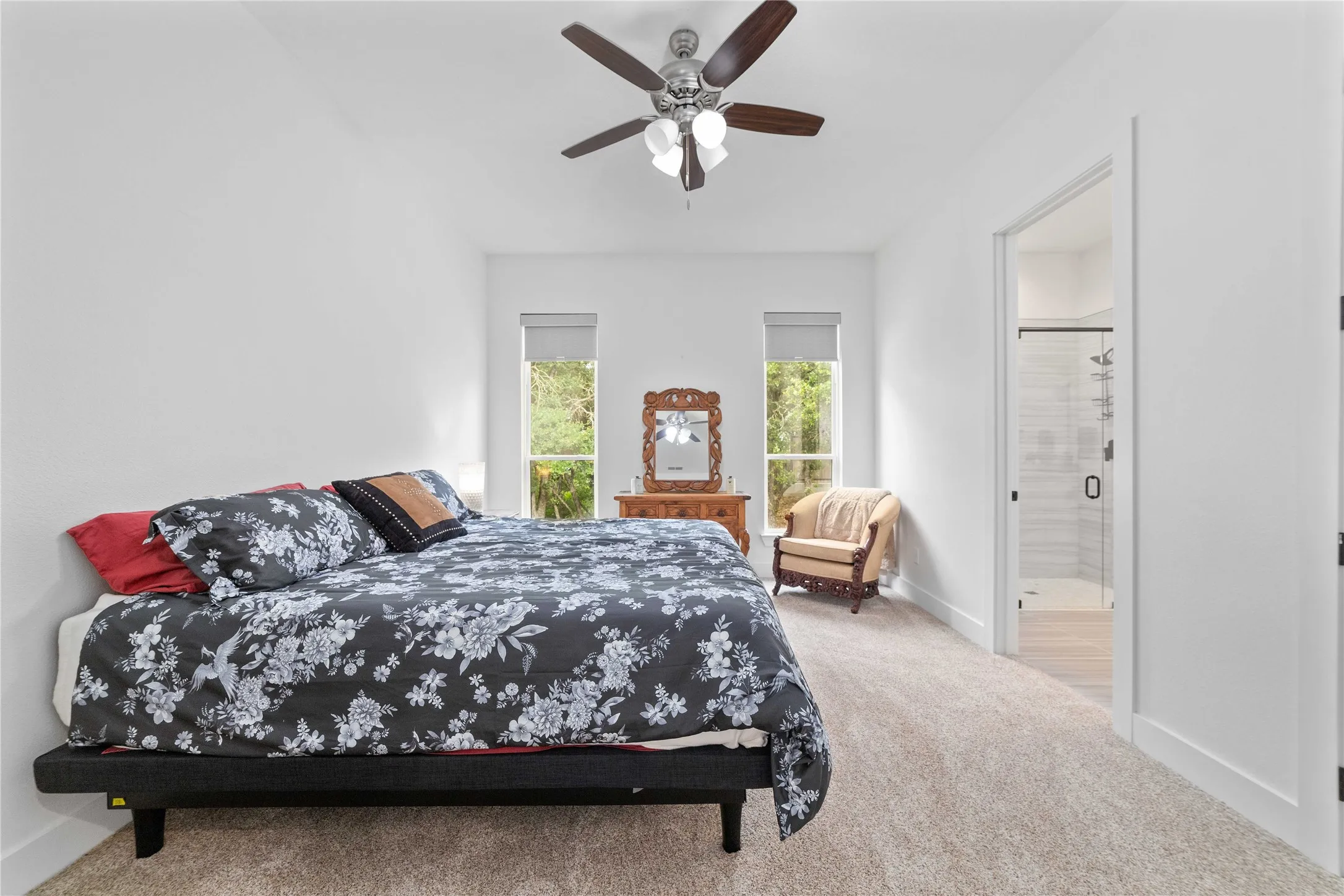 Single Family Residence For Sale in Brown County , 582 Oak Point Drive, May, Texas 76857, 5 Bedroom, 5 Bathroom, 2 Garage spaces, 4,445 Sqft, built in 2022, mls#21369193, Real Estate Agent in May, Homes For Sale in Brown county, Homes For Sale in May, Realtor in May Texas, Real Estate Brokerage Independent Realty Texas, Luminita Cordes Realtor