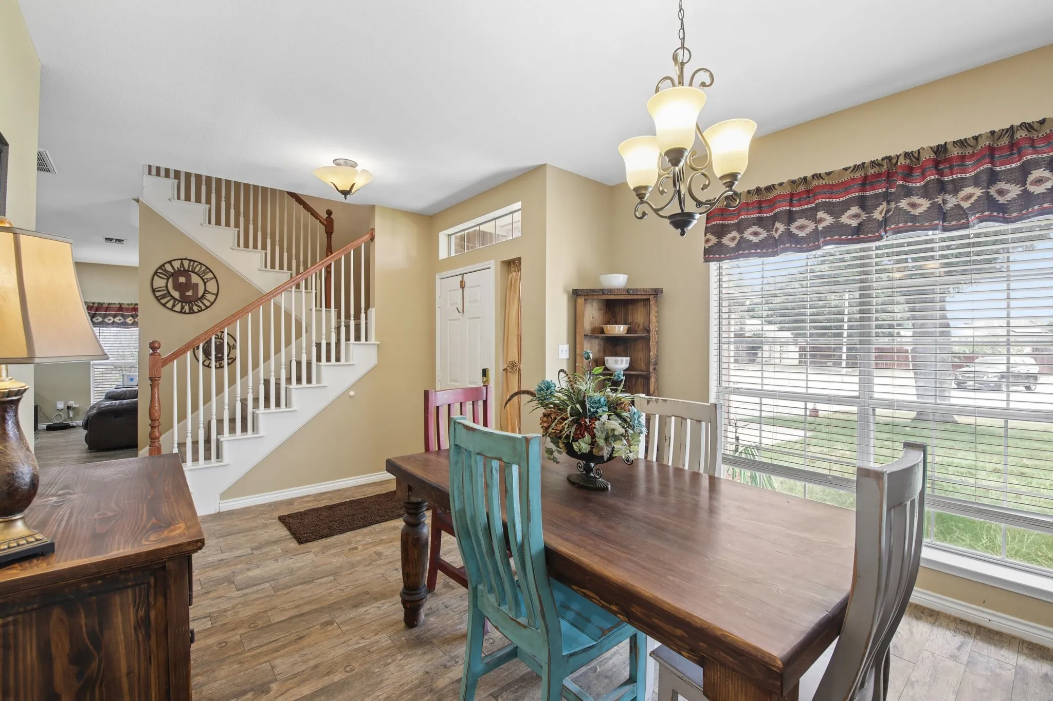 Single Family Residence For Sale in Tarrant County , 3039 Bosswood Court, Grand Prairie, Texas 75052, 4 Bedroom, 3 Bathroom, 2 Garage spaces, 1,984 Sqft, built in 2000, mls#21368002, Real Estate Agent in Grand Prairie, Homes For Sale in Tarrant county, Homes For Sale in Grand Prairie, Realtor in Grand Prairie Texas, Real Estate Brokerage Independent Realty Texas, Luminita Cordes Realtor