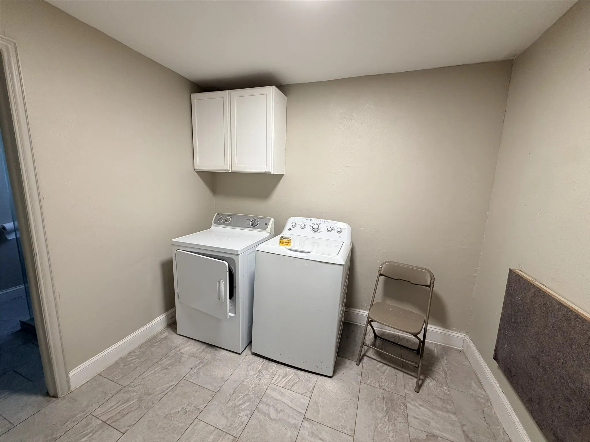 Single Family Residence For Rent in Fannin County , 701 W Saunders Street, Trenton, Texas 75490, 3 Bedroom, 2 Bathroom, 2 Garage spaces, 1,806 Sqft, built in 1960, mls#21368696, Real Estate Agent in Trenton, Homes For Rent in Fannin county, Homes For Rent in Trenton, Realtor in Trenton Texas, Real Estate Brokerage Independent Realty Texas, Luminita Cordes Realtor