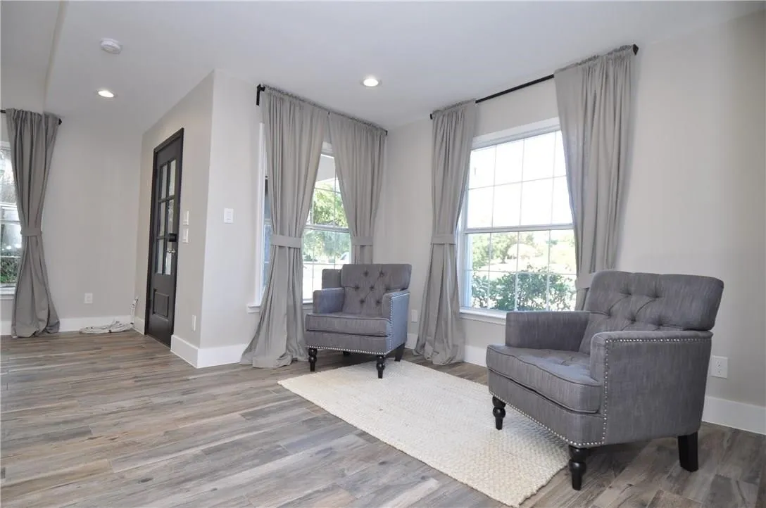 Retail For Rent in Collin County , 8849 Carroll Circle, Frisco, Texas 75034, 0, 0, Garage spaces, 0 Sqft, built in 1946, mls#21369213, Real Estate Agent in Frisco, Homes For Rent in Collin county, Homes For Rent in Frisco, Realtor in Frisco Texas, Real Estate Brokerage Independent Realty Texas, Luminita Cordes Realtor