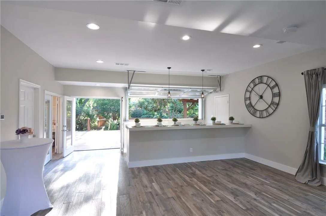 Retail For Rent in Collin County , 8849 Carroll Circle, Frisco, Texas 75034, 0, 0, Garage spaces, 0 Sqft, built in 1946, mls#21369213, Real Estate Agent in Frisco, Homes For Rent in Collin county, Homes For Rent in Frisco, Realtor in Frisco Texas, Real Estate Brokerage Independent Realty Texas, Luminita Cordes Realtor