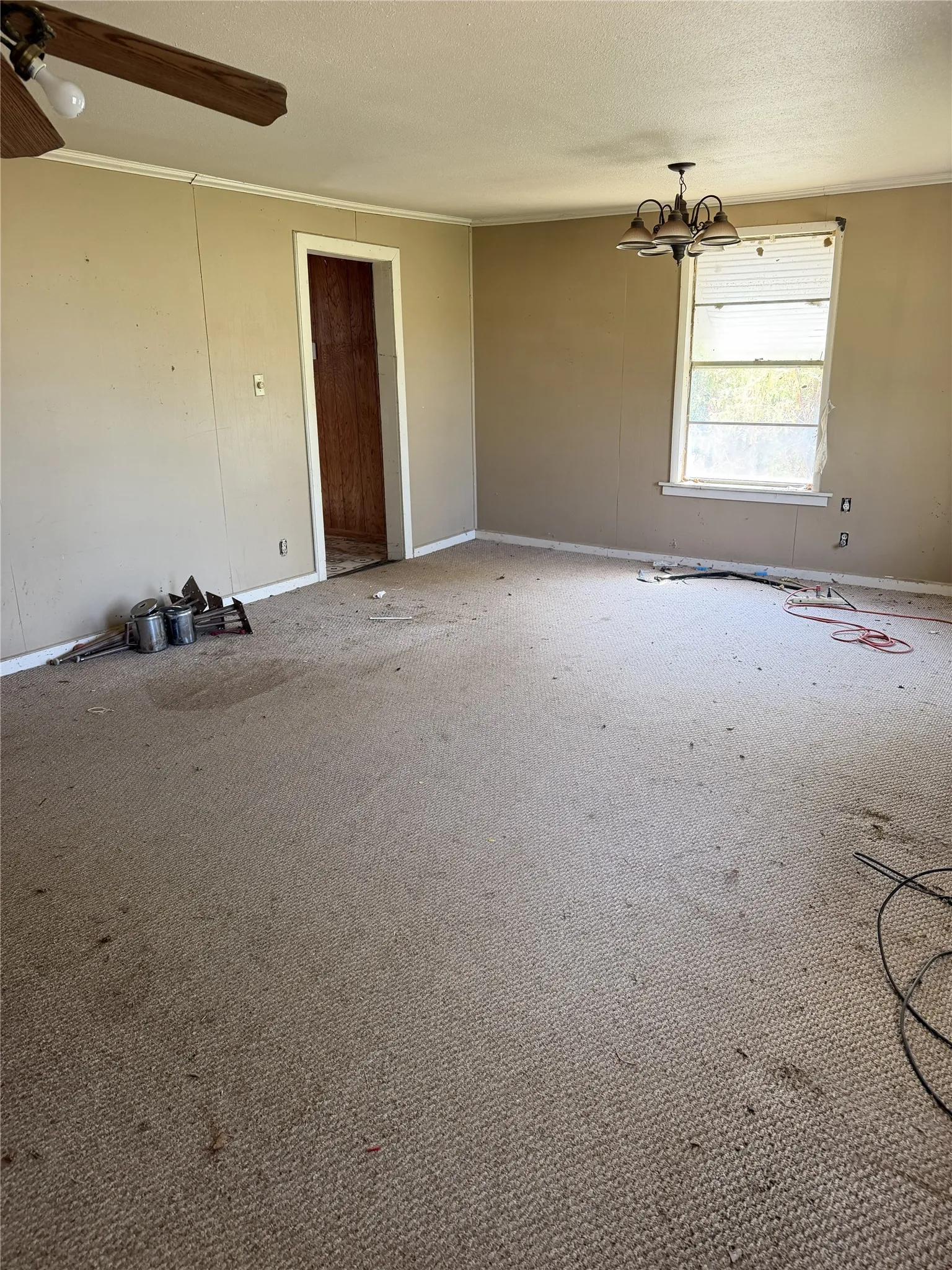 Single Family Residence For Sale in Fannin County , 314 E Maple Street, Ravenna, Texas 75476, 2 Bedroom, 1 Bathroom, 2 Garage spaces, 1,107 Sqft, built in 1945, mls#21369096, Real Estate Agent in Ravenna, Homes For Sale in Fannin county, Homes For Sale in Ravenna, Realtor in Ravenna Texas, Real Estate Brokerage Independent Realty Texas, Luminita Cordes Realtor