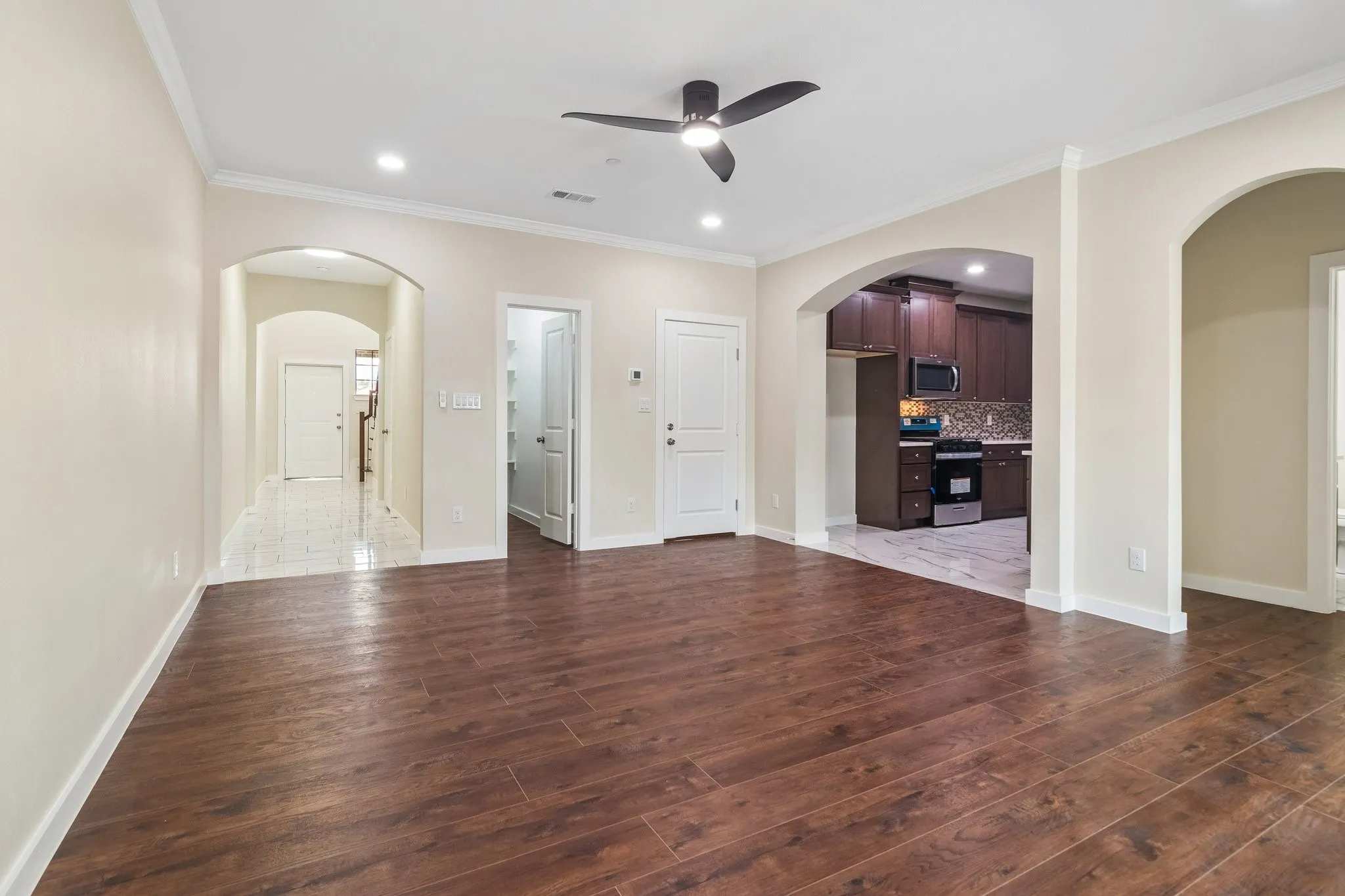 Townhouse For Sale in Dallas County , 3634 Amoud Drive, Irving, Texas 75062, 4 Bedroom, 3 Bathroom, 2 Garage spaces, 2,591 Sqft, built in 2026, mls#21362498, Real Estate Agent in Irving, Homes For Sale in Dallas county, Homes For Sale in Irving, Realtor in Irving Texas, Real Estate Brokerage Independent Realty Texas, Luminita Cordes Realtor