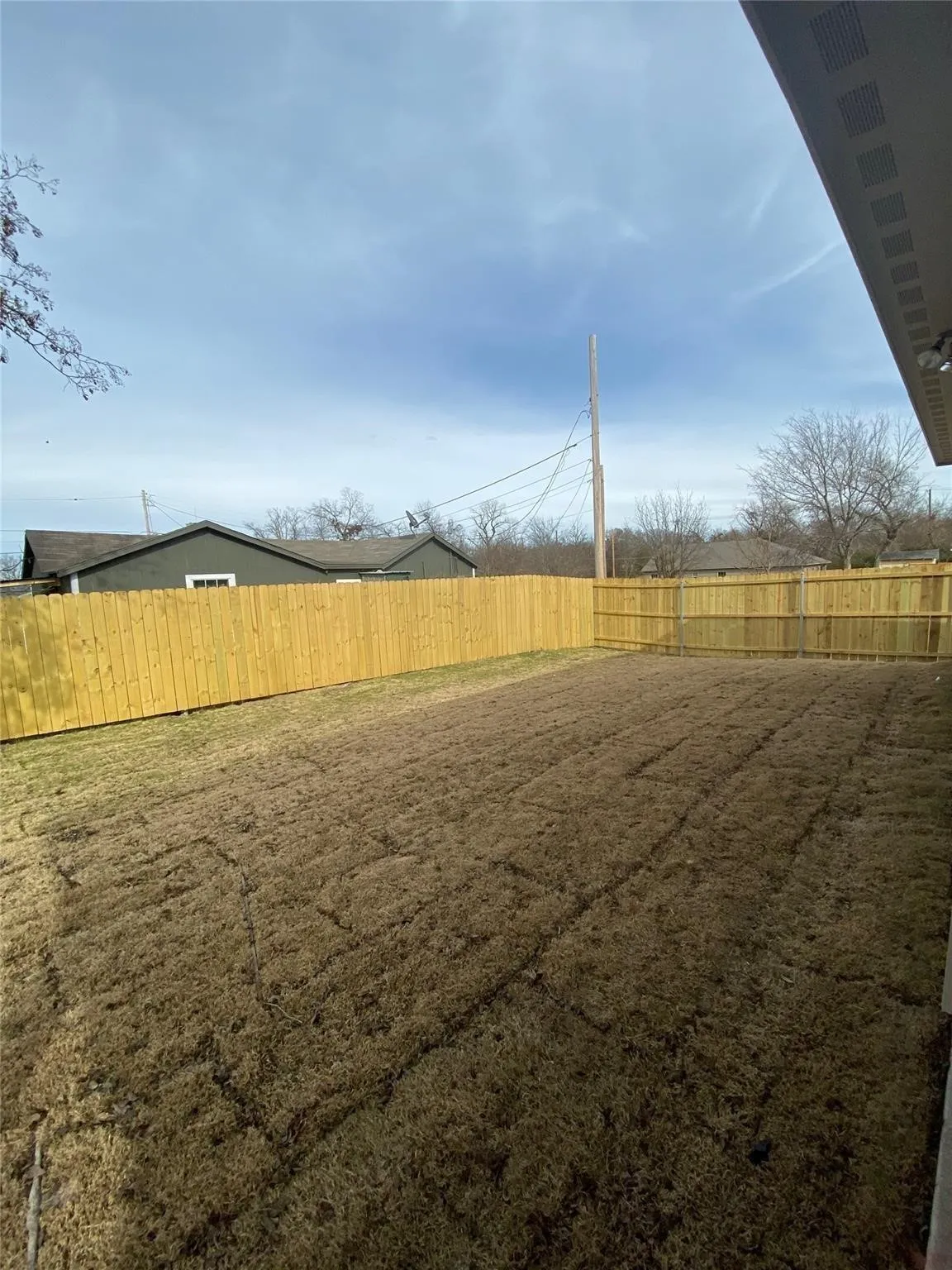 Single Family Residence For Rent in Hunt County , 2202 Jones Street, Greenville, Texas 75401, 3 Bedroom, 2 Bathroom, 2 Garage spaces, 1,617 Sqft, built in 2019, mls#21369232, Real Estate Agent in Greenville, Homes For Rent in Hunt county, Homes For Rent in Greenville, Realtor in Greenville Texas, Real Estate Brokerage Independent Realty Texas, Luminita Cordes Realtor