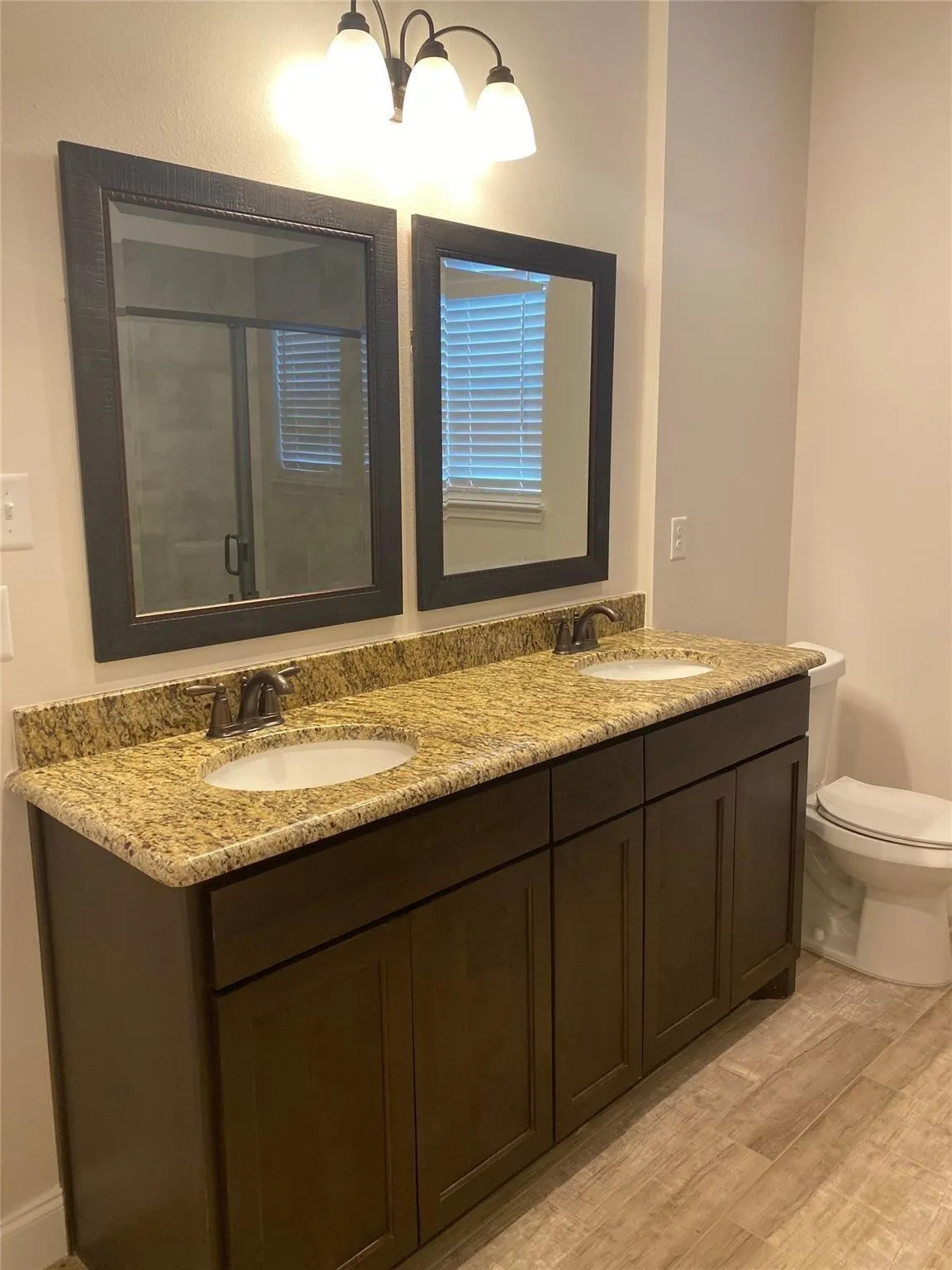 Single Family Residence For Rent in Hunt County , 2202 Jones Street, Greenville, Texas 75401, 3 Bedroom, 2 Bathroom, 2 Garage spaces, 1,617 Sqft, built in 2019, mls#21369232, Real Estate Agent in Greenville, Homes For Rent in Hunt county, Homes For Rent in Greenville, Realtor in Greenville Texas, Real Estate Brokerage Independent Realty Texas, Luminita Cordes Realtor