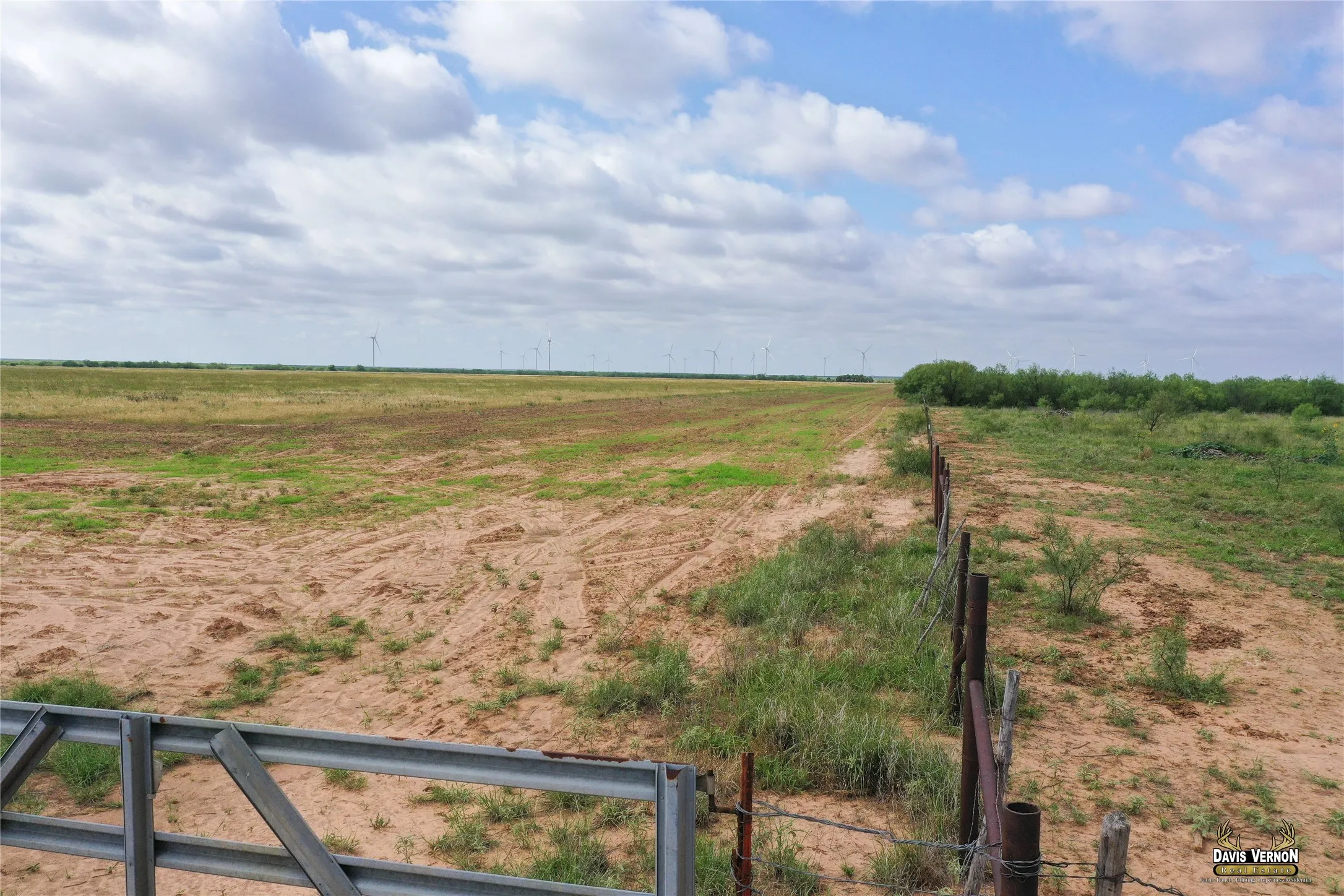 Ranch For Sale in Foard County , 0 Fm 2877, Crowell, Texas 79227, 0, 0, Garage spaces, 0 Sqft, built in 0, mls#21369236, Real Estate Agent in Crowell, Homes For Sale in Foard county, Homes For Sale in Crowell, Realtor in Crowell Texas, Real Estate Brokerage Independent Realty Texas, Luminita Cordes Realtor