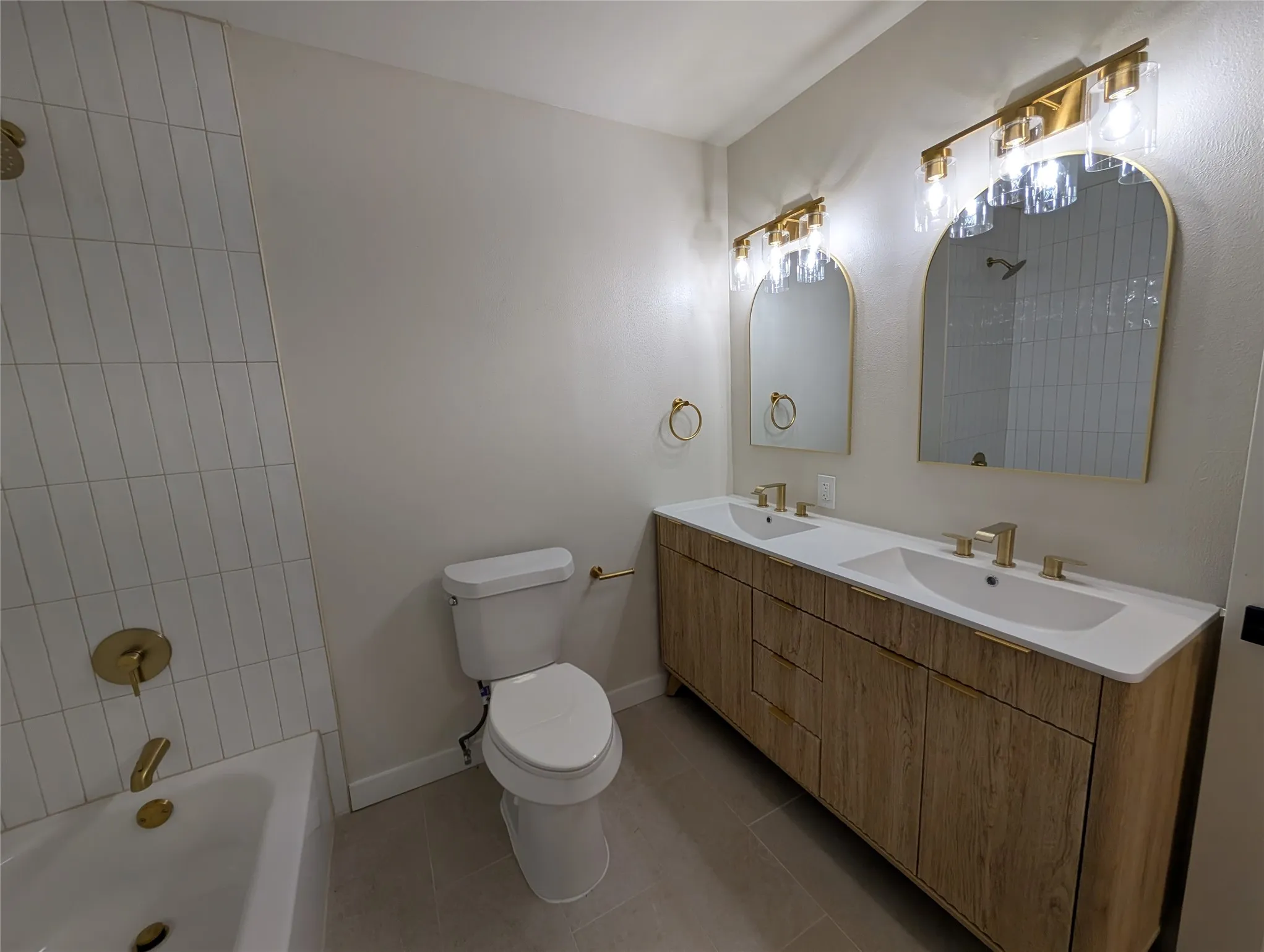 Single Family Residence For Rent in Dallas County , 2807 Andrea Lane, Dallas, Texas 75228, 3 Bedroom, 2 Bathroom, Garage spaces, 1,091 Sqft, built in 1955, mls#21369266, Real Estate Agent in Dallas, Homes For Rent in Dallas county, Homes For Rent in Dallas, Realtor in Dallas Texas, Real Estate Brokerage Independent Realty Texas, Luminita Cordes Realtor