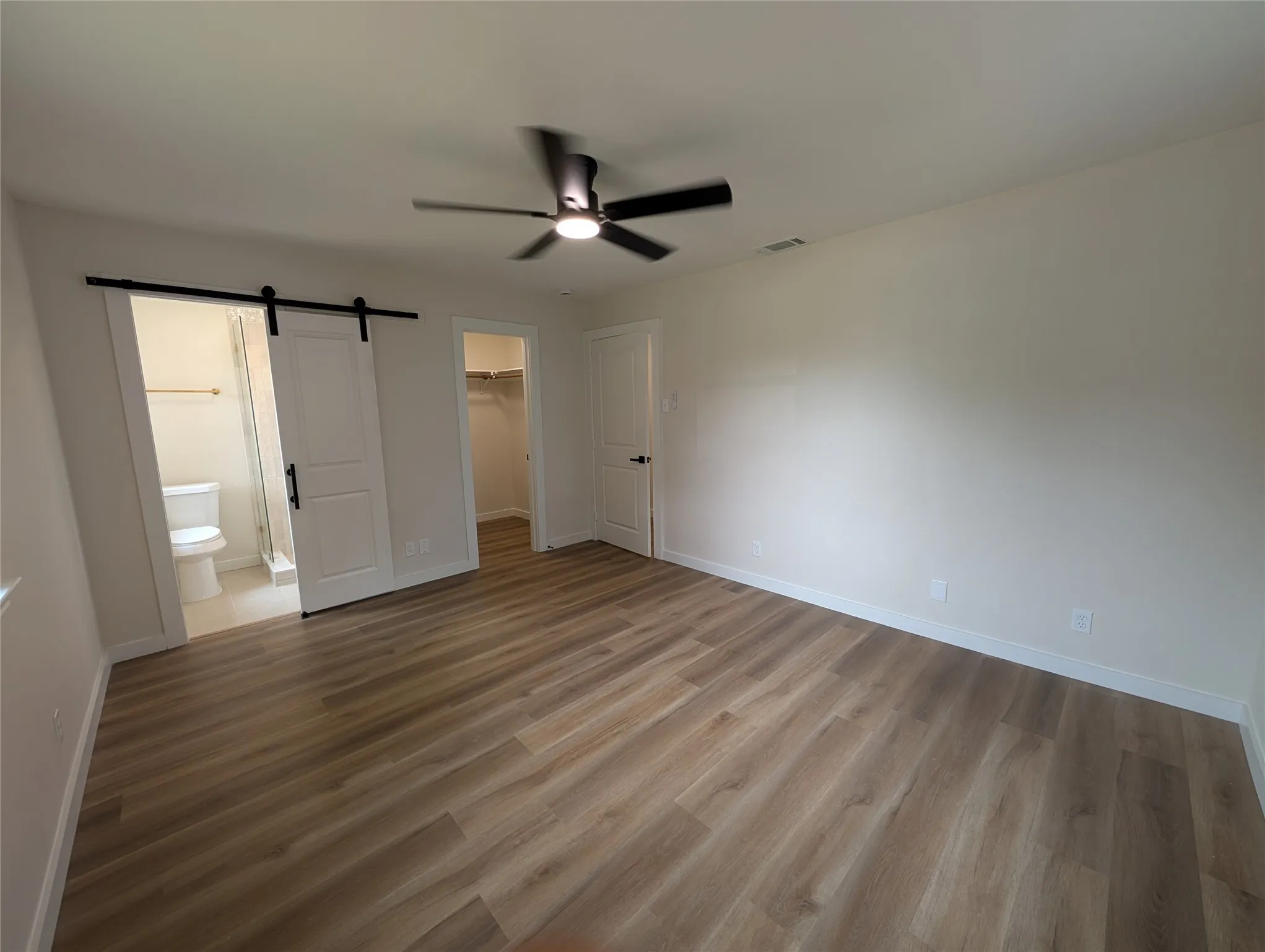 Single Family Residence For Rent in Dallas County , 2807 Andrea Lane, Dallas, Texas 75228, 3 Bedroom, 2 Bathroom, Garage spaces, 1,091 Sqft, built in 1955, mls#21369266, Real Estate Agent in Dallas, Homes For Rent in Dallas county, Homes For Rent in Dallas, Realtor in Dallas Texas, Real Estate Brokerage Independent Realty Texas, Luminita Cordes Realtor