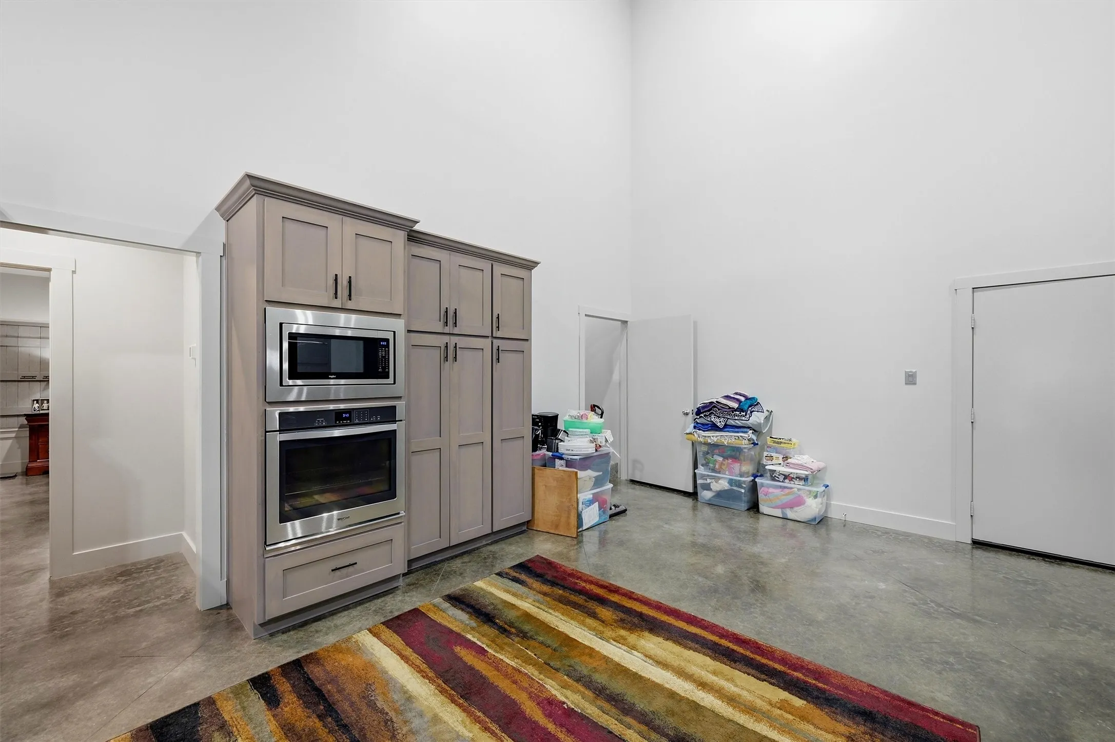 Single Family Residence For Sale in Cooke County , 82 CR 2112, Gainesville, Texas 76240, 2 Bedroom, 2 Bathroom, 1 Garage spaces, 3,880 Sqft, built in 2018, mls#21368084, Real Estate Agent in Gainesville, Homes For Sale in Cooke county, Homes For Sale in Gainesville, Realtor in Gainesville Texas, Real Estate Brokerage Independent Realty Texas, Luminita Cordes Realtor
