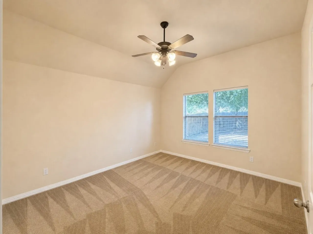Single Family Residence For Rent in Denton County , 304 Blythe Bridge Road, Roanoke, Texas 76262, 3 Bedroom, 2 Bathroom, 2 Garage spaces, 1,629 Sqft, built in 2008, mls#21369276, Real Estate Agent in Roanoke, Homes For Rent in Denton county, Homes For Rent in Roanoke, Realtor in Roanoke Texas, Real Estate Brokerage Independent Realty Texas, Luminita Cordes Realtor