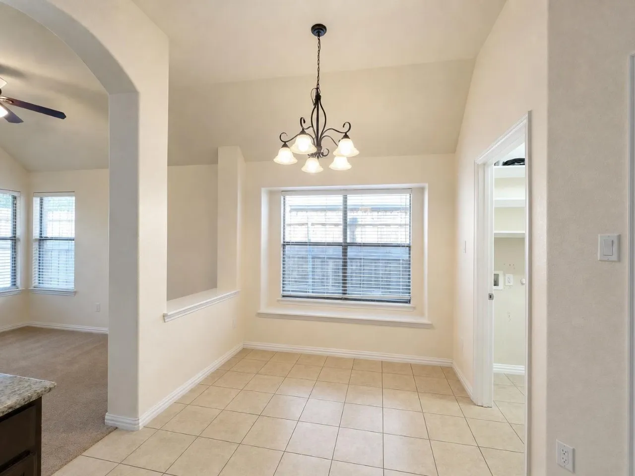 Single Family Residence For Rent in Denton County , 304 Blythe Bridge Road, Roanoke, Texas 76262, 3 Bedroom, 2 Bathroom, 2 Garage spaces, 1,629 Sqft, built in 2008, mls#21369276, Real Estate Agent in Roanoke, Homes For Rent in Denton county, Homes For Rent in Roanoke, Realtor in Roanoke Texas, Real Estate Brokerage Independent Realty Texas, Luminita Cordes Realtor