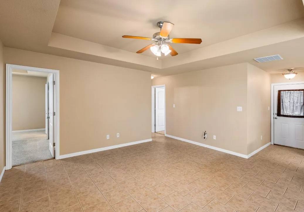 Single Family Residence For Rent in Hunt County , 2210 Kaitlyn Circle, Caddo Mills, Texas 75135, 3 Bedroom, 2 Bathroom, 2 Garage spaces, 1,191 Sqft, built in 2007, mls#21369282, Real Estate Agent in Caddo Mills, Homes For Rent in Hunt county, Homes For Rent in Caddo Mills, Realtor in Caddo Mills Texas, Real Estate Brokerage Independent Realty Texas, Luminita Cordes Realtor
