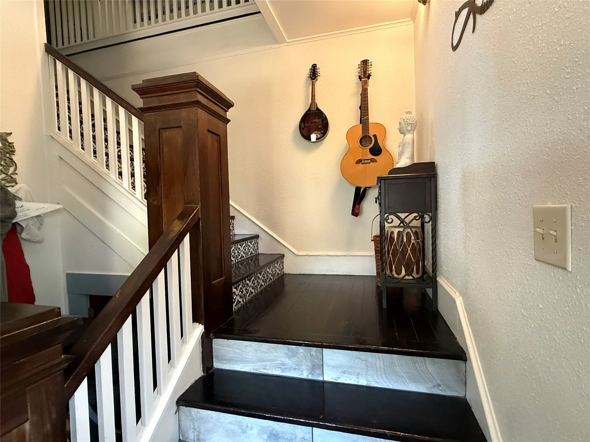 Single Family Residence For Sale in Mc Lennan County , 2223 N 6th Street, Waco, Texas 76708, 4 Bedroom, 3 Bathroom, Garage spaces, 2,024 Sqft, built in 1924, mls#21369131, Real Estate Agent in Waco, Homes For Sale in Mc Lennan county, Homes For Sale in Waco, Realtor in Waco Texas, Real Estate Brokerage Independent Realty Texas, Luminita Cordes Realtor