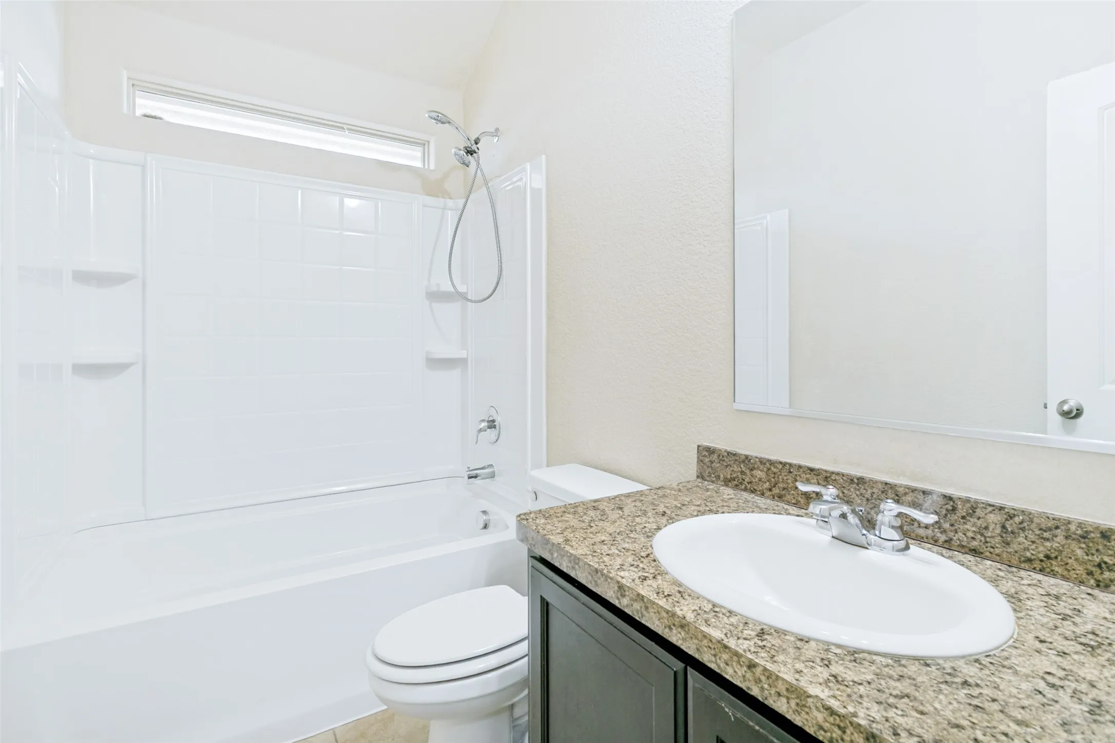 Single Family Residence For Rent in Tarrant County , 8817 Poynter Street, Fort Worth, Texas 76123, 4 Bedroom, 2 Bathroom, 2 Garage spaces, 1,798 Sqft, built in 2015, mls#21368430, Real Estate Agent in Fort Worth, Homes For Rent in Tarrant county, Homes For Rent in Fort Worth, Realtor in Fort Worth Texas, Real Estate Brokerage Independent Realty Texas, Luminita Cordes Realtor
