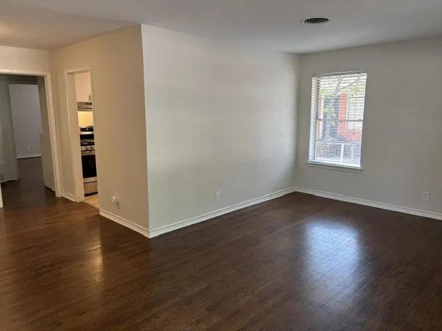  Large open living room