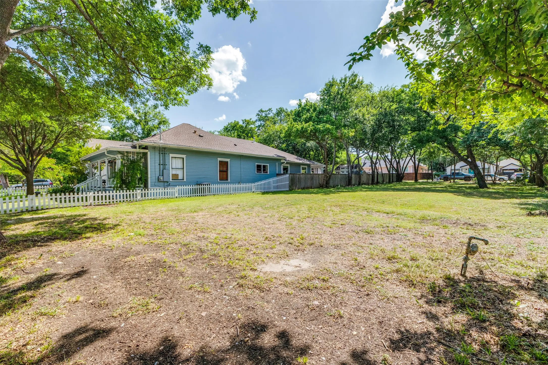 Improved Land For Sale in Collin County , 605 N Kentucky Street, Mc Kinney, Texas 75069, 0, 0, Garage spaces, 0 Sqft, built in 0, mls#21368399, Real Estate Agent in Mc Kinney, Homes For Sale in Collin county, Homes For Sale in Mc Kinney, Realtor in Mc Kinney Texas, Real Estate Brokerage Independent Realty Texas, Luminita Cordes Realtor