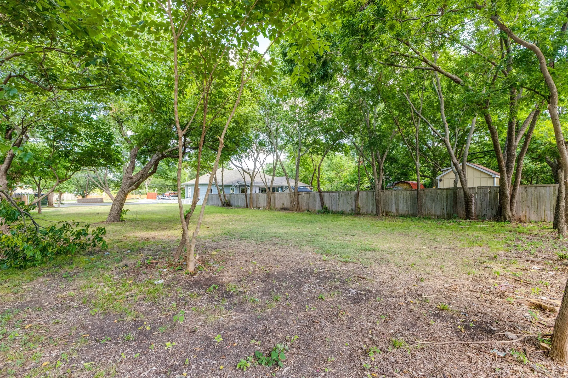 Improved Land For Sale in Collin County , 605 N Kentucky Street, Mc Kinney, Texas 75069, 0, 0, Garage spaces, 0 Sqft, built in 0, mls#21368399, Real Estate Agent in Mc Kinney, Homes For Sale in Collin county, Homes For Sale in Mc Kinney, Realtor in Mc Kinney Texas, Real Estate Brokerage Independent Realty Texas, Luminita Cordes Realtor